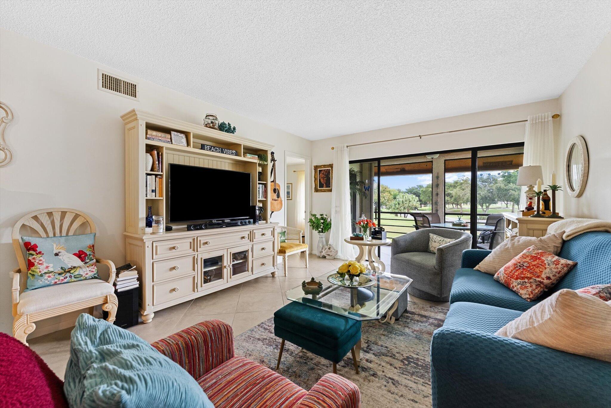 11282 Green Lake Drive 204