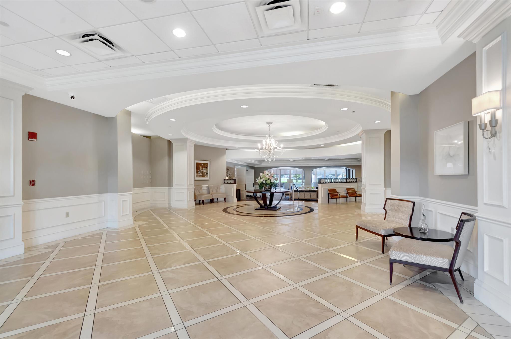 4661 Fountains Drive 112