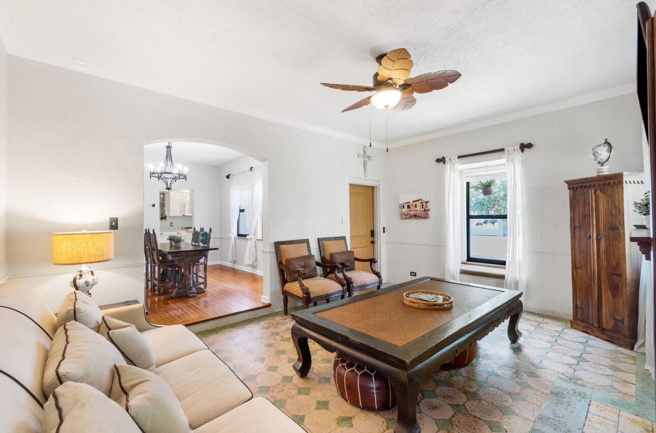 400 33rd Street