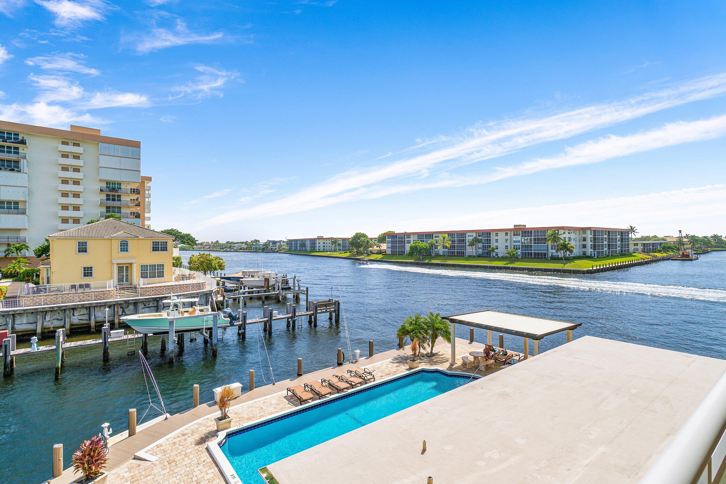 1160 Hillsboro Mile 607