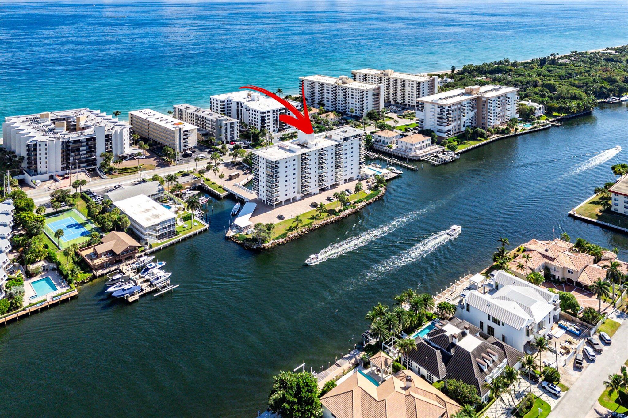 1160 Hillsboro Mile 607