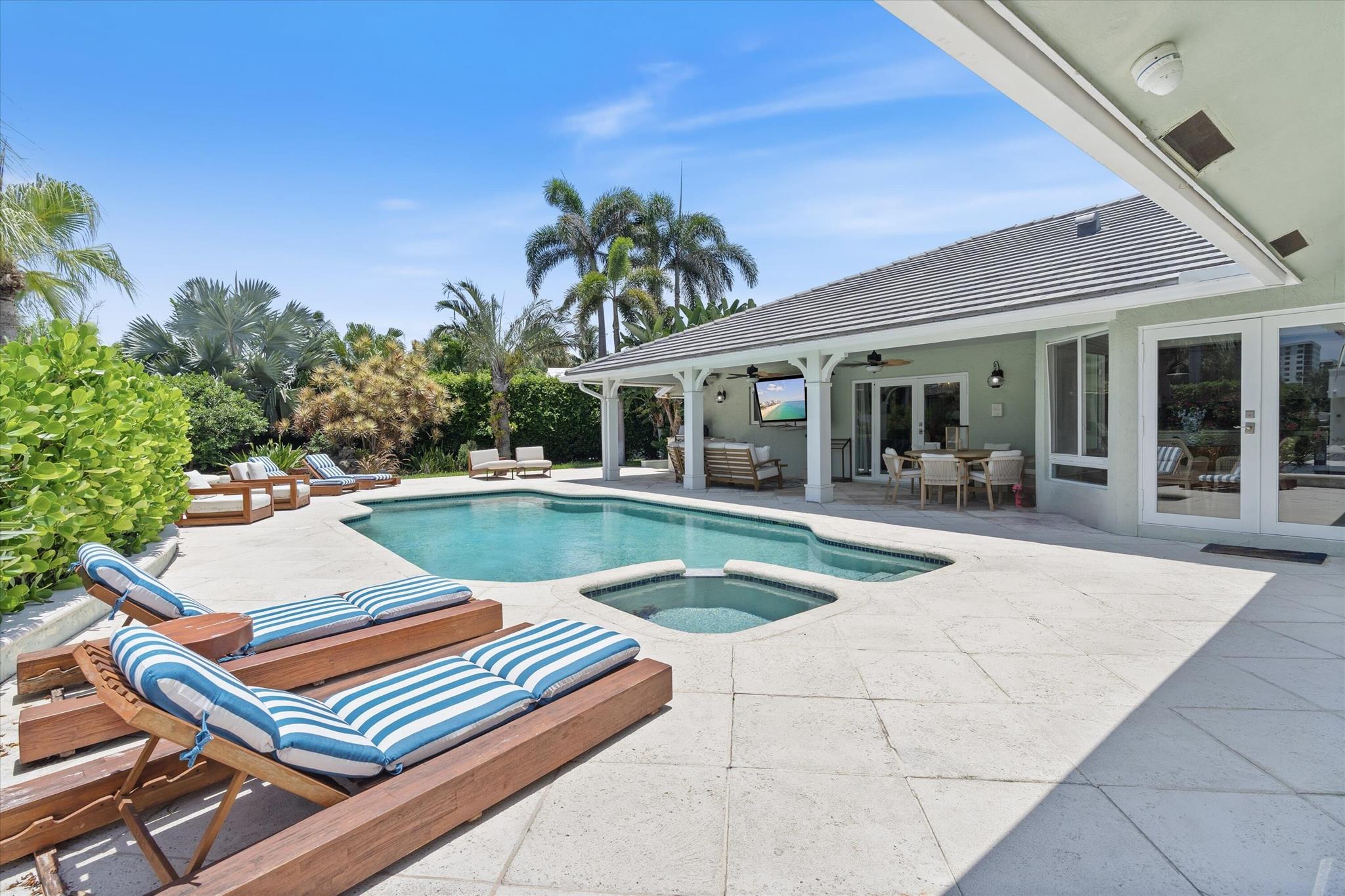 830 NE Boca Bay Colony Drive