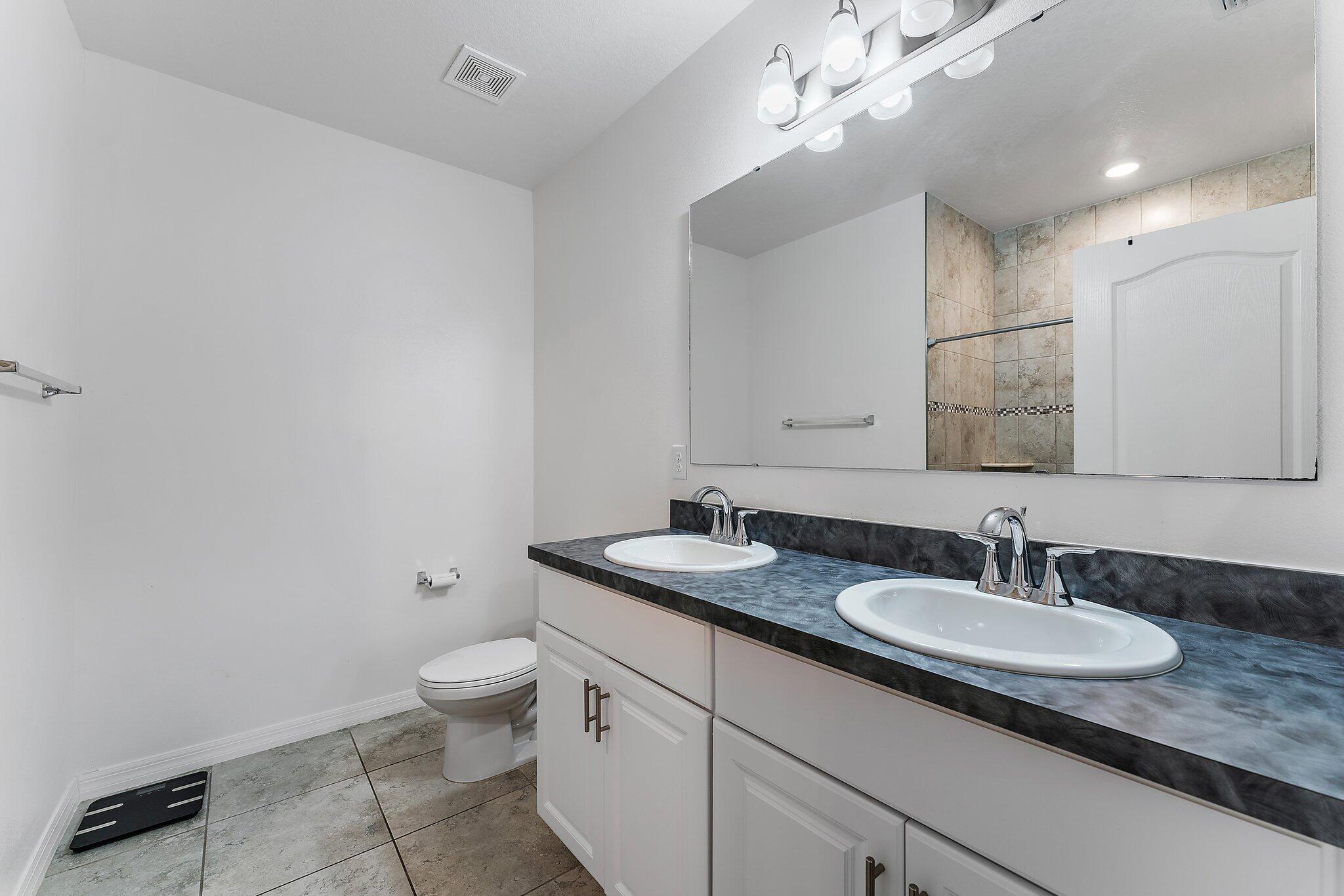 1053 SW Coleman Avenue