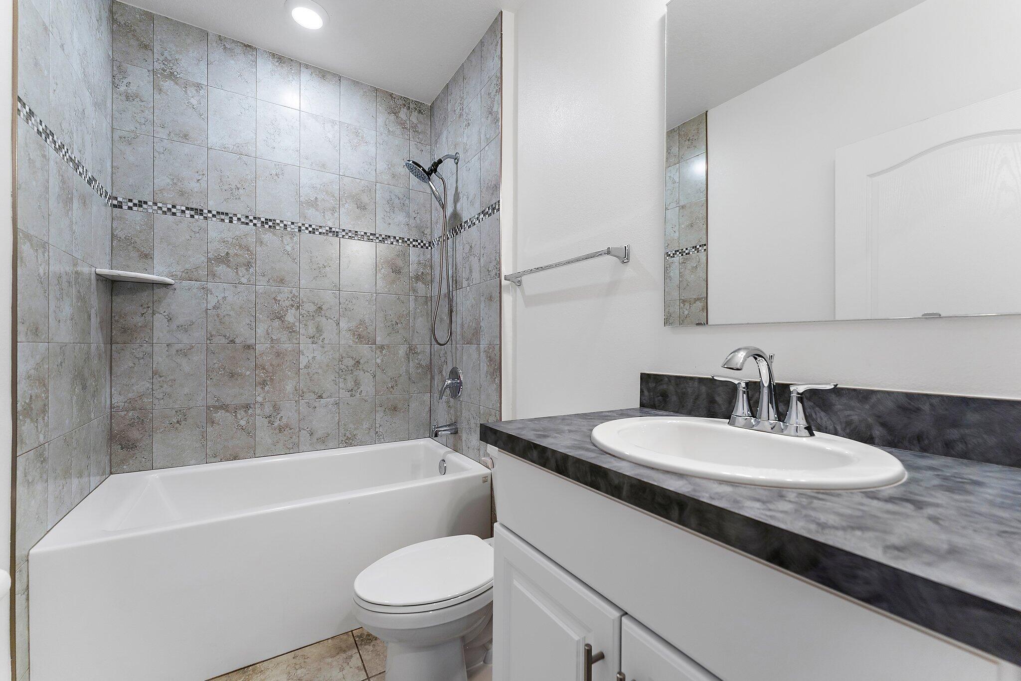 1053 SW Coleman Avenue