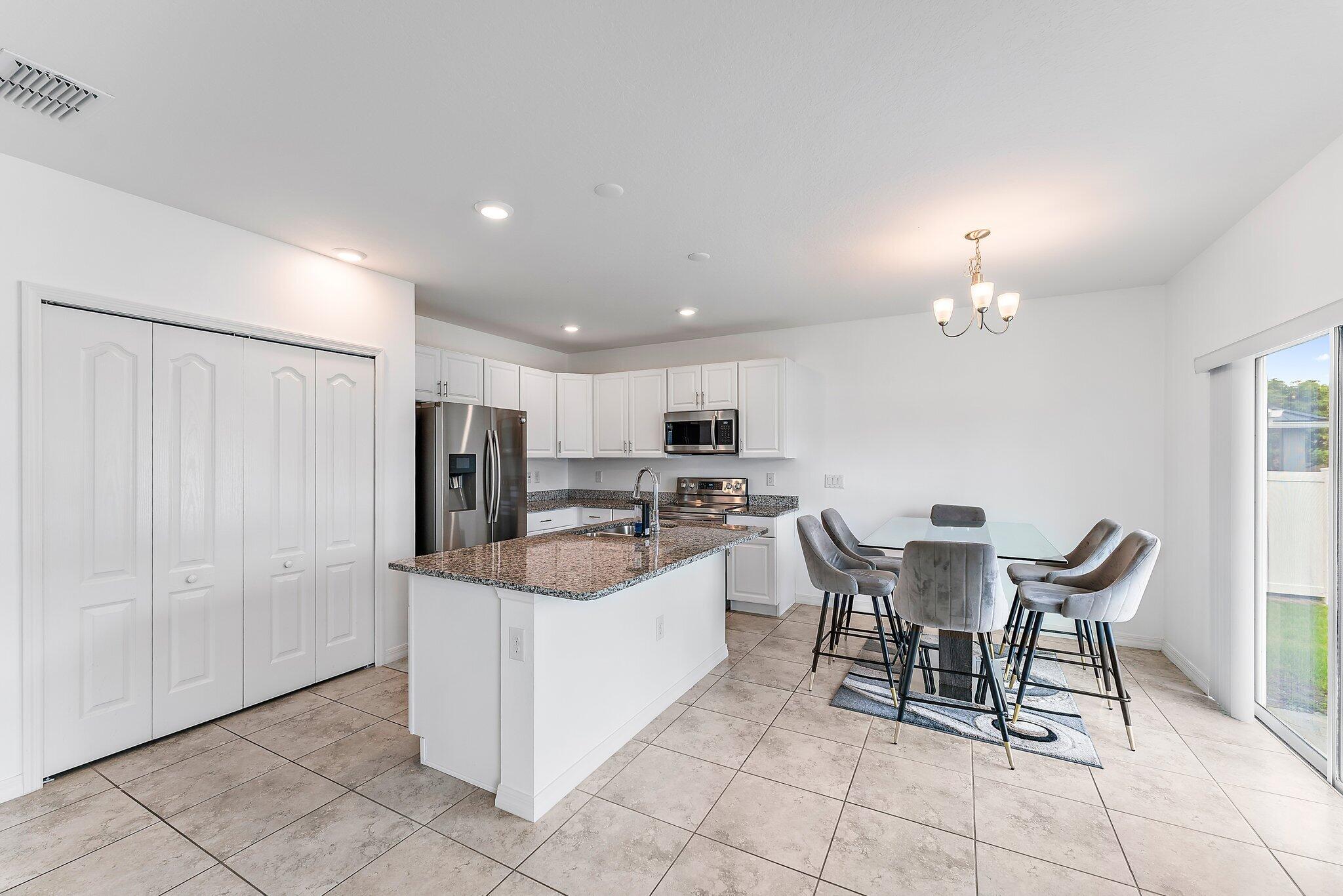 1053 SW Coleman Avenue