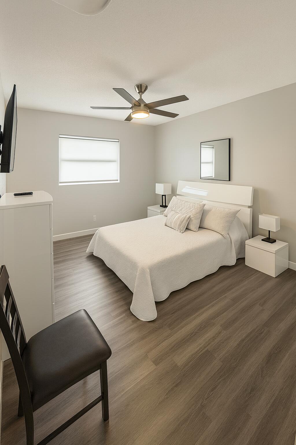 801 Andrews Avenue 4