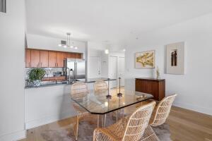 250 NE 3rd Avenue 1510