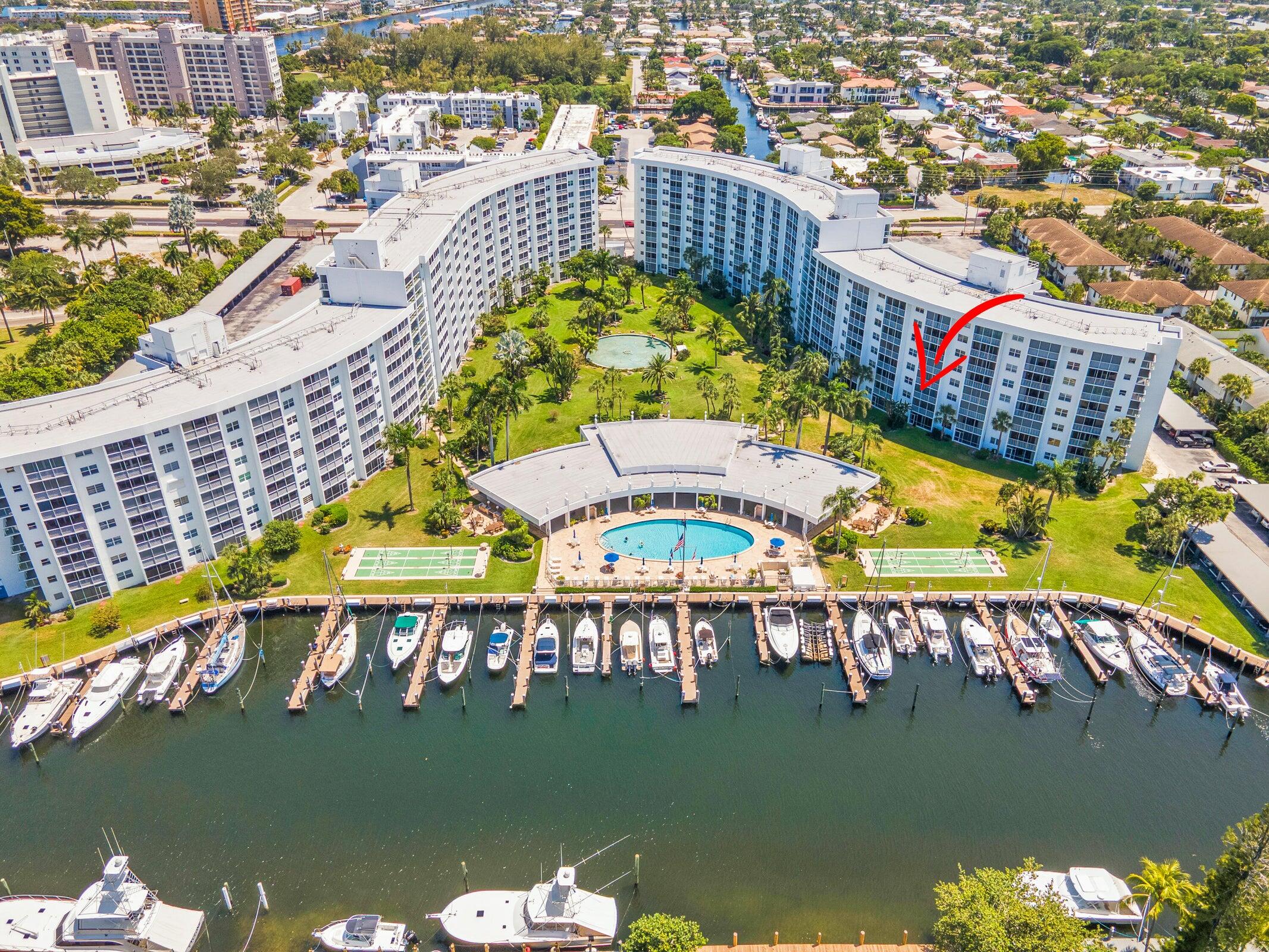 2731 NE 14th St Causeway 314