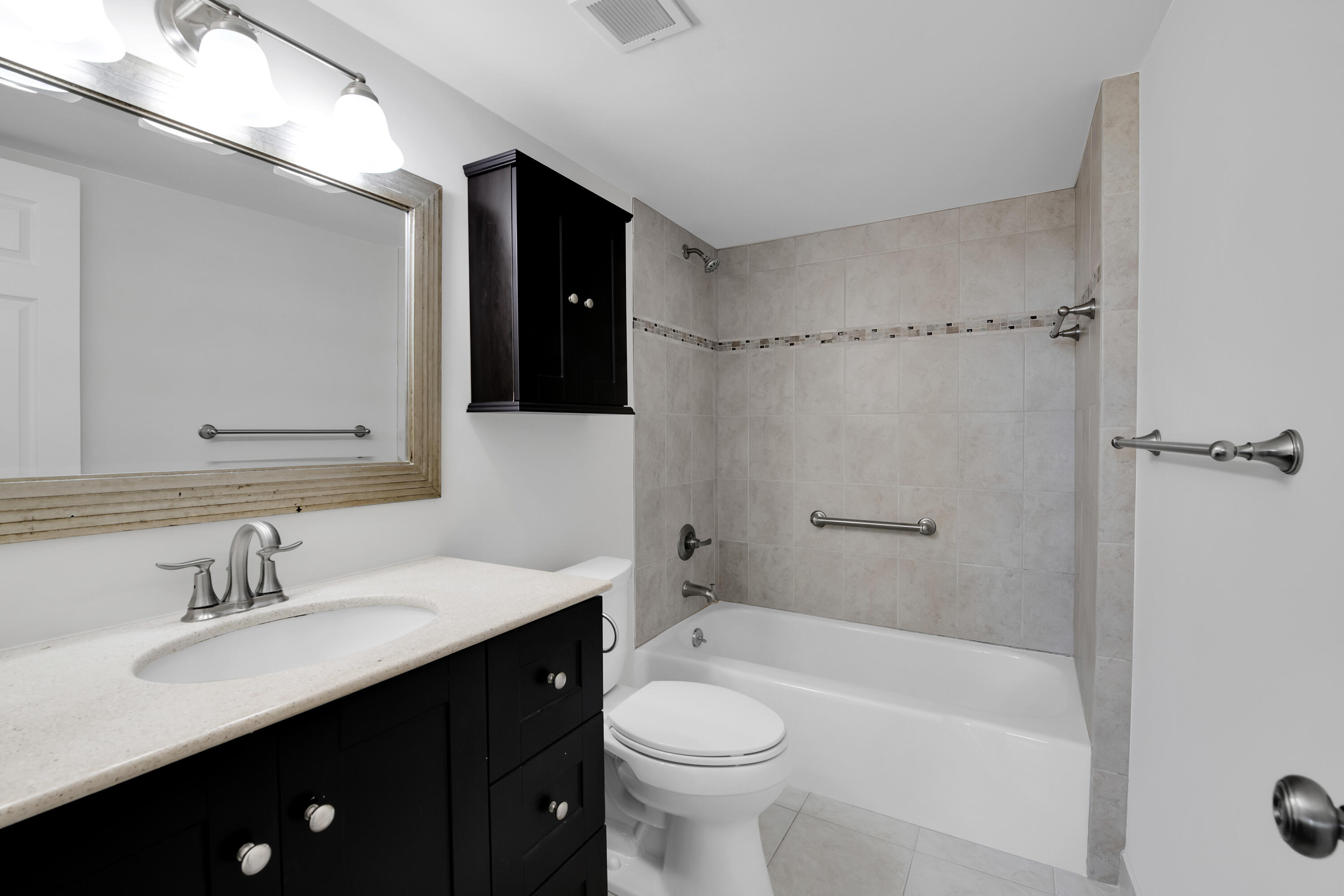 2731 NE 14th St Causeway 314