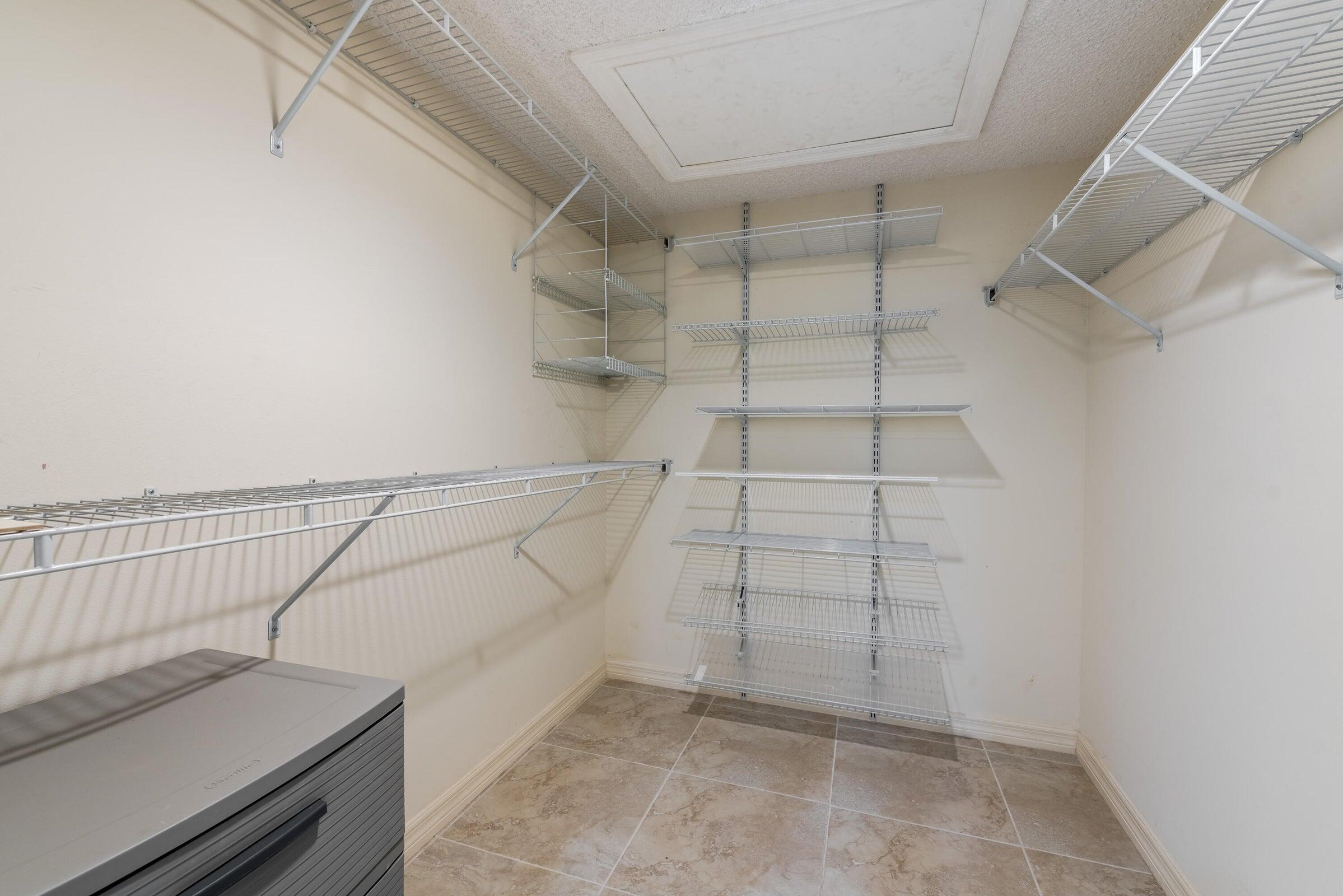 7485 Glendevon Lane 1107