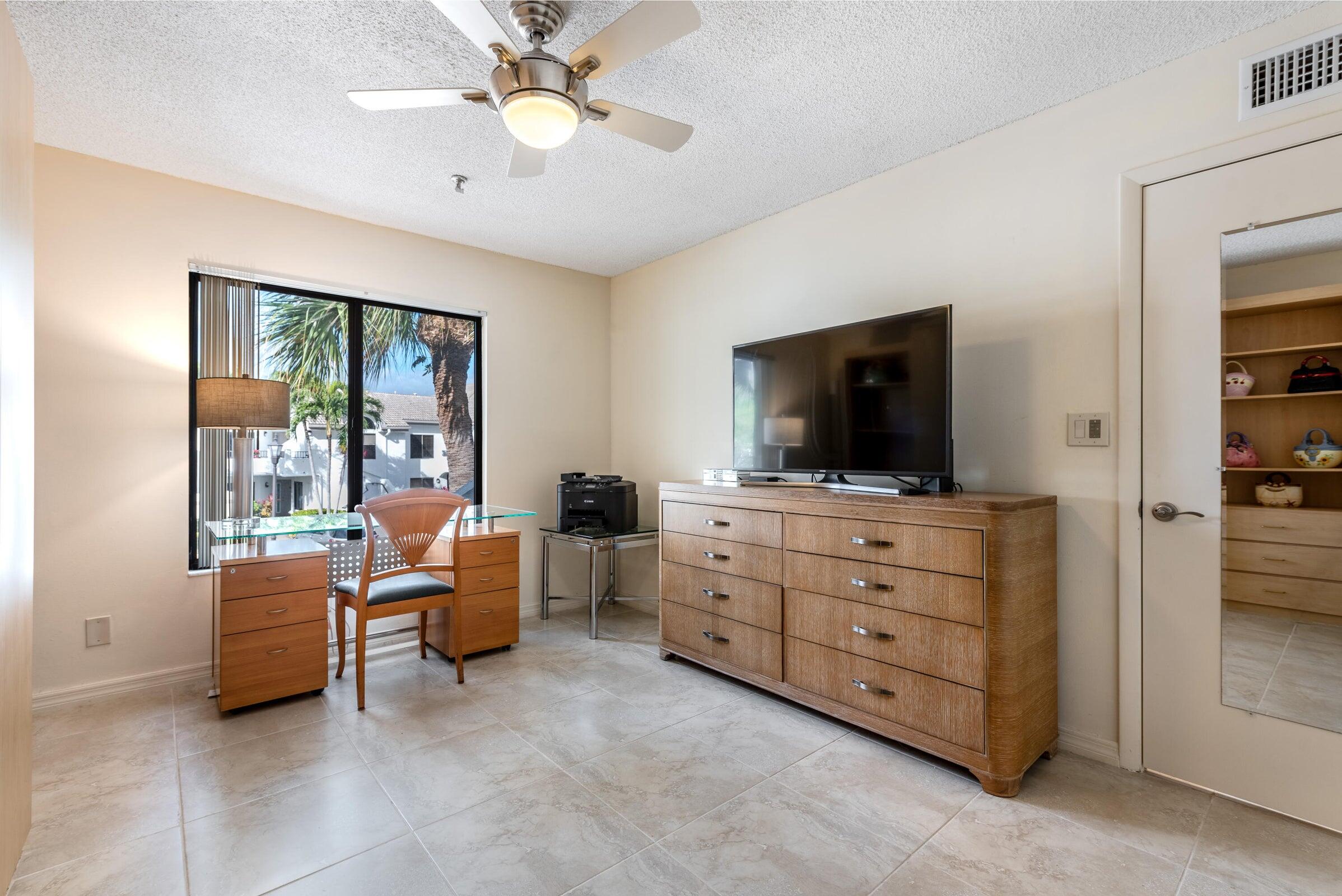 7485 Glendevon Lane 1107