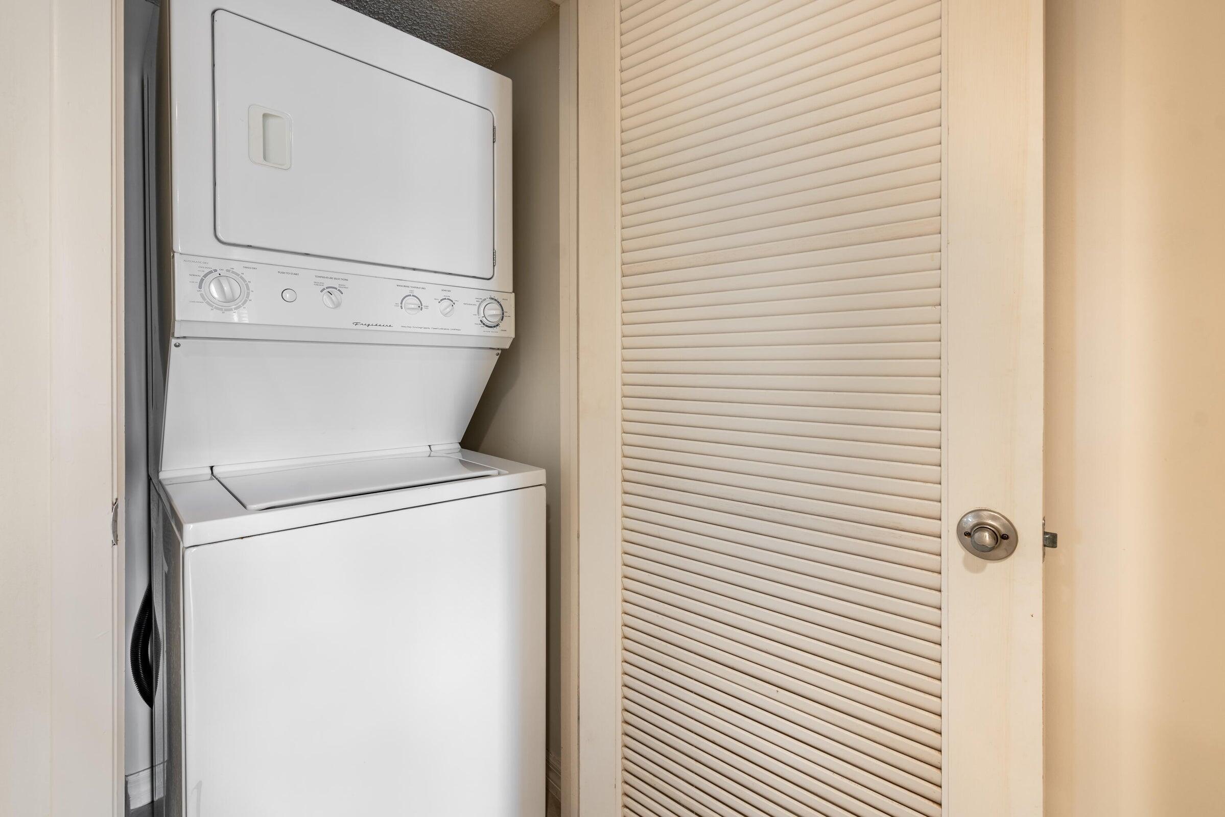 7485 Glendevon Lane 1107