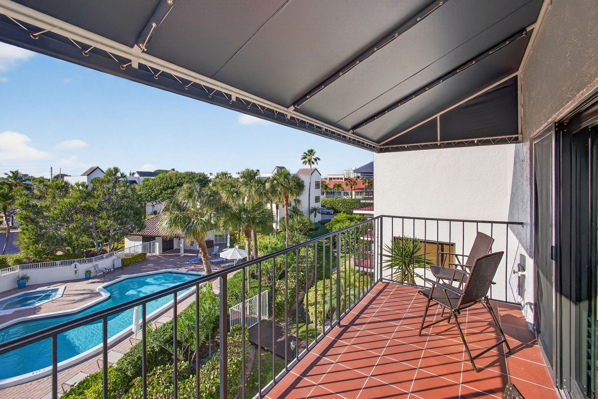 170 Celestial Way 35