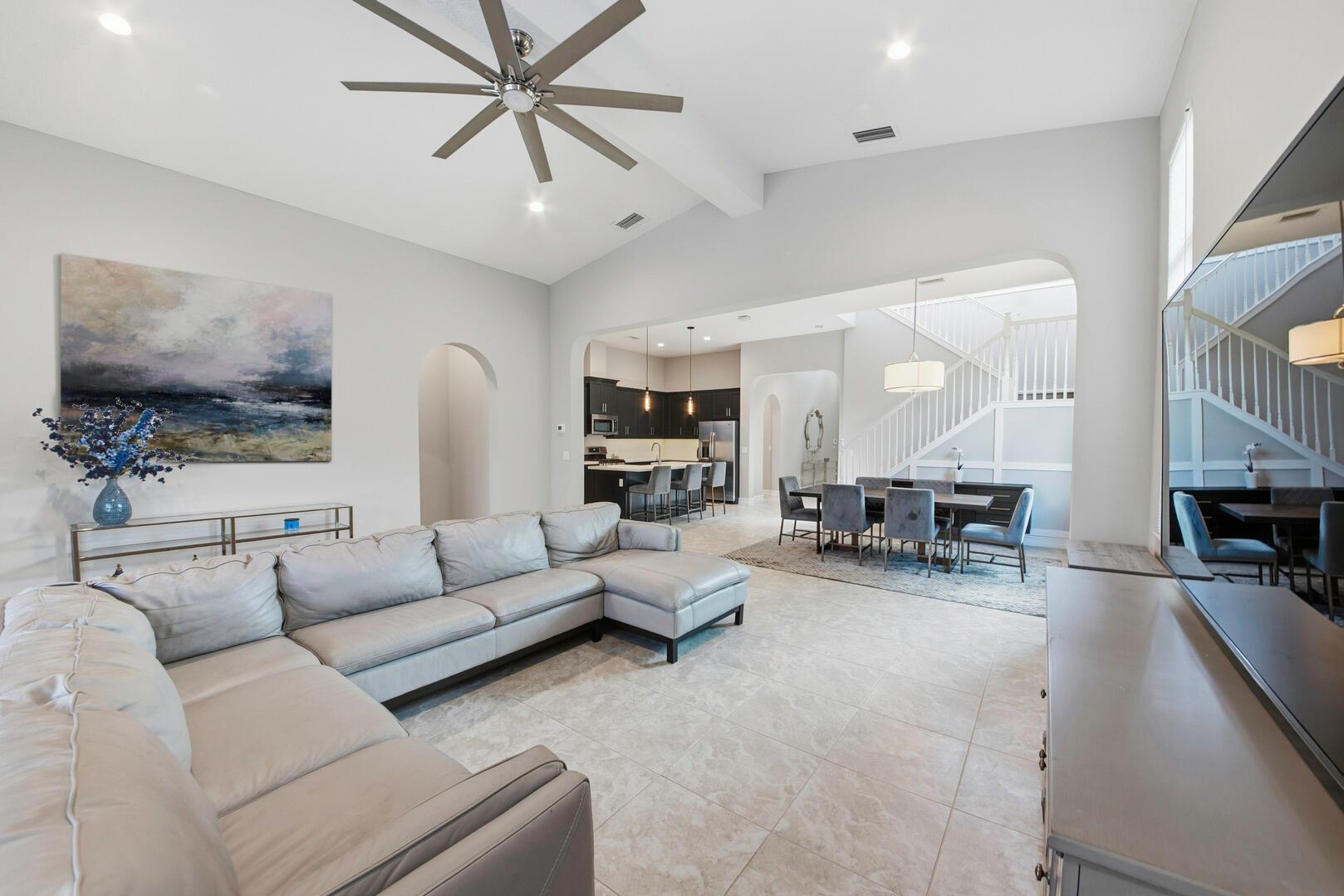 8644 Grand Prix Lane