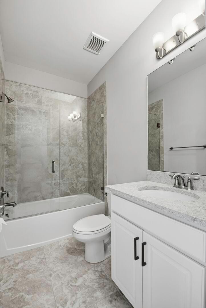 8644 Grand Prix Lane