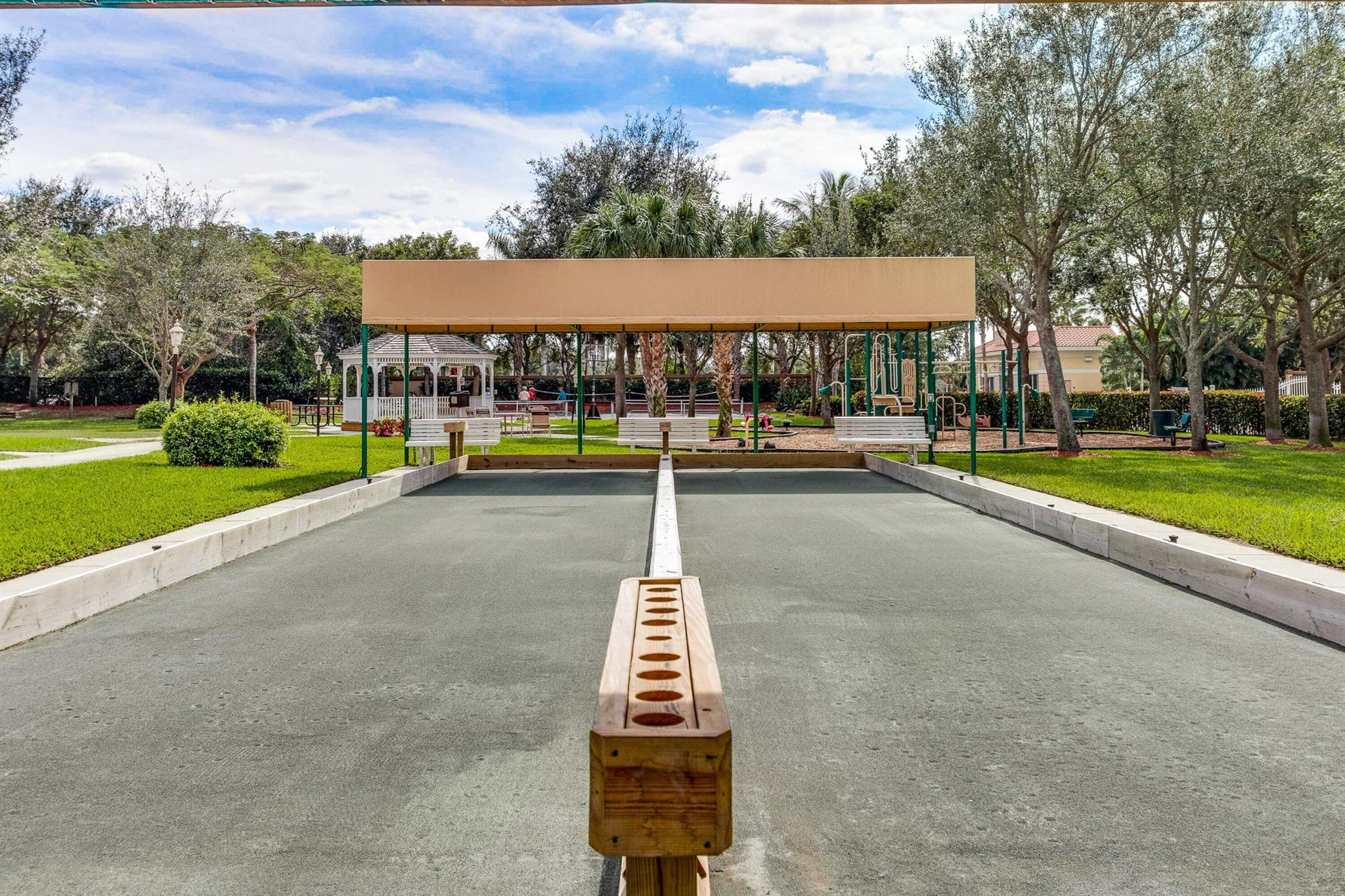 7880 New Holland Way