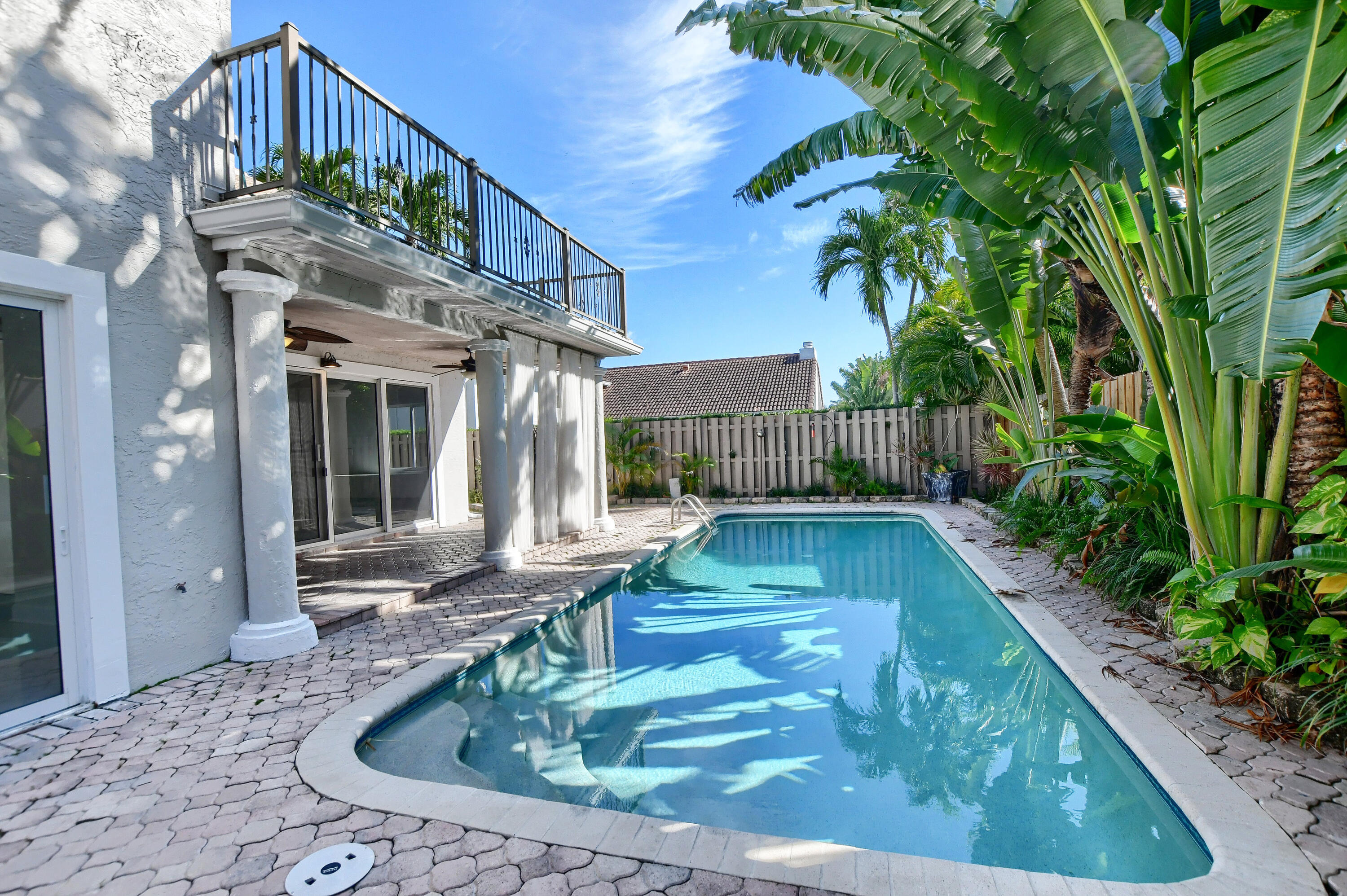 23352 Lago Mar Circle