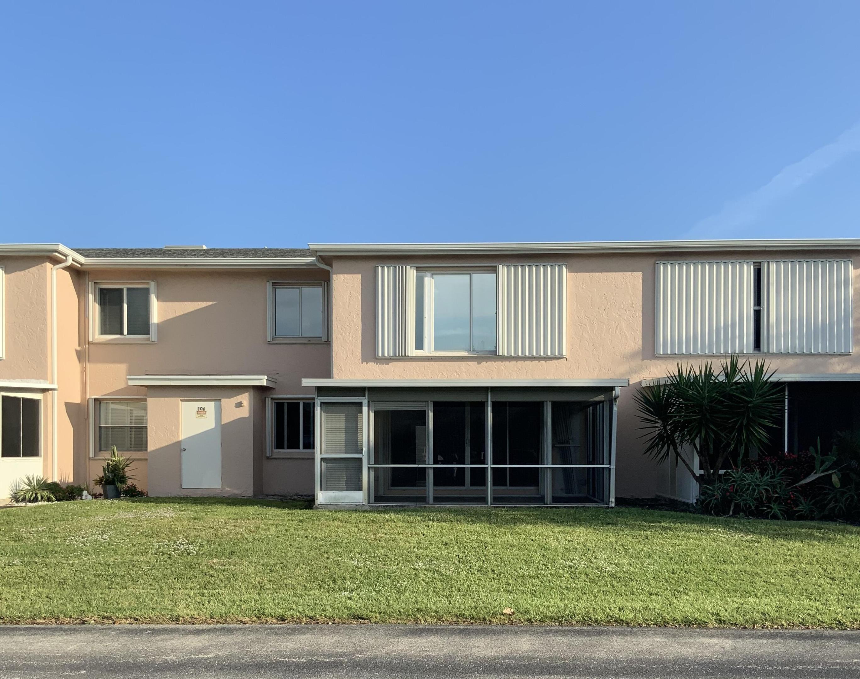 1621 NW 18th Avenue 102