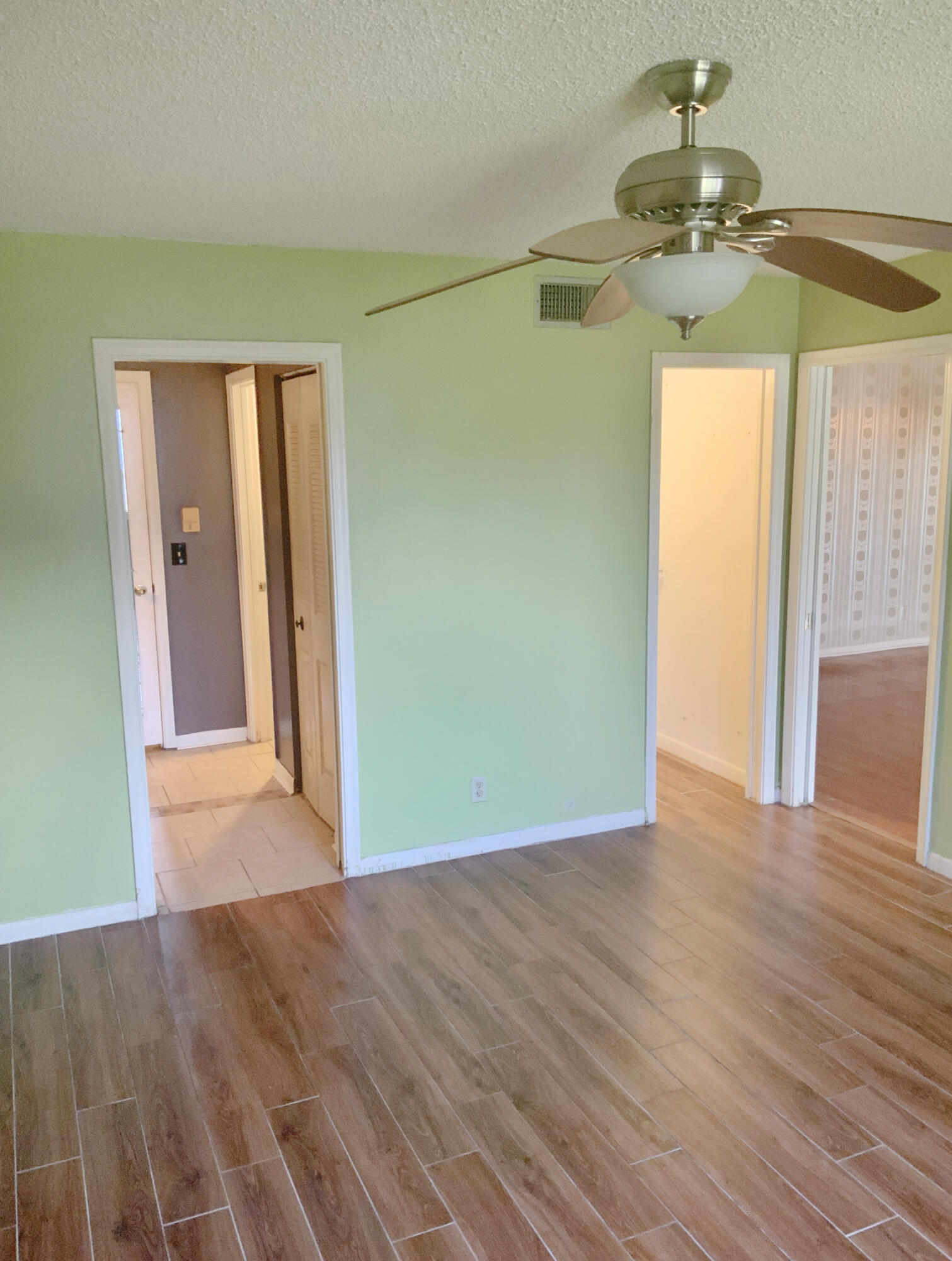 1621 NW 18th Avenue 102