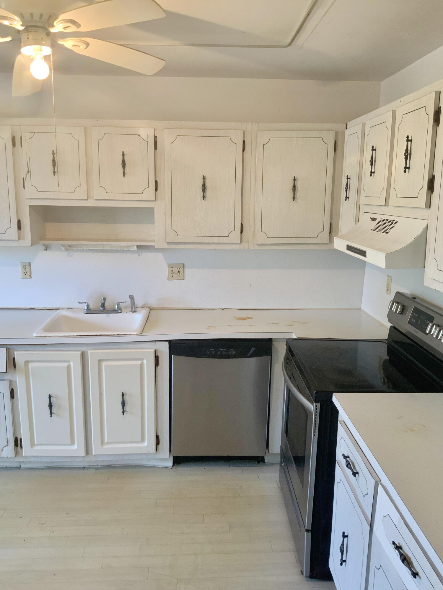 1621 NW 18th Avenue 102