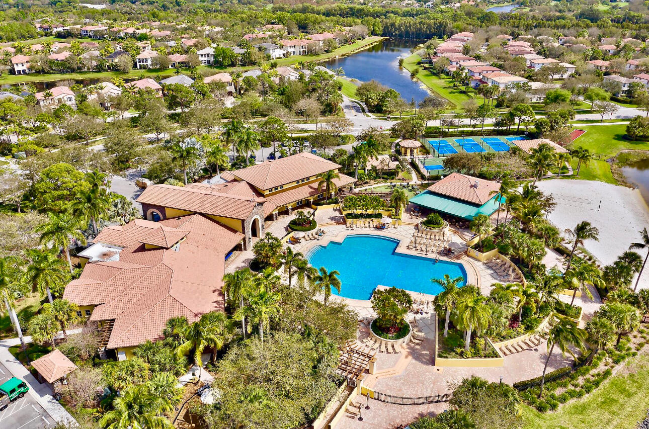 113 Evergrene Parkway 3-A