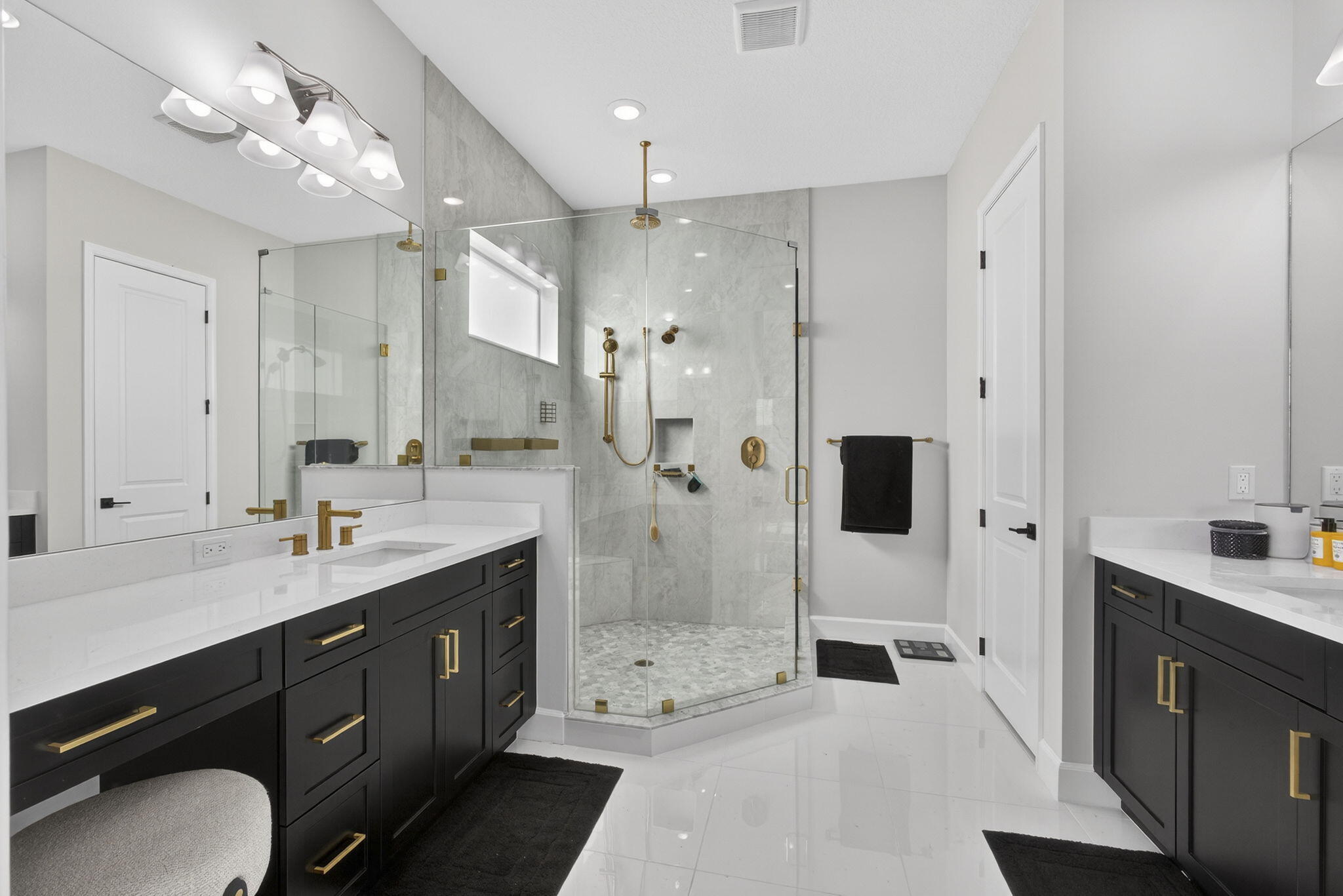 14052 Spruce Pine Drive