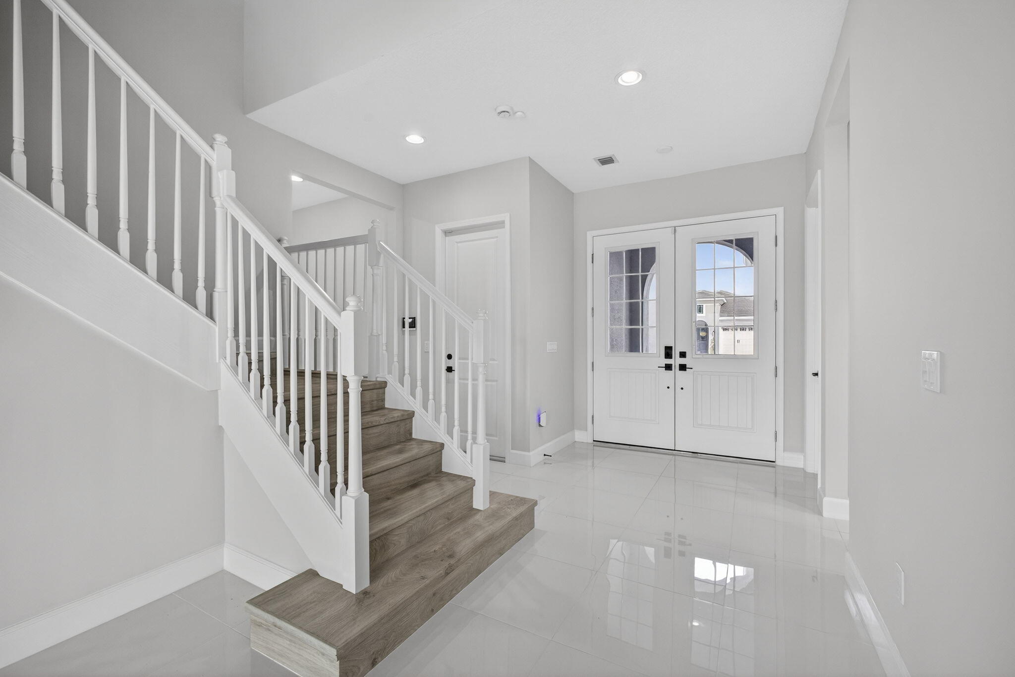 14052 Spruce Pine Drive