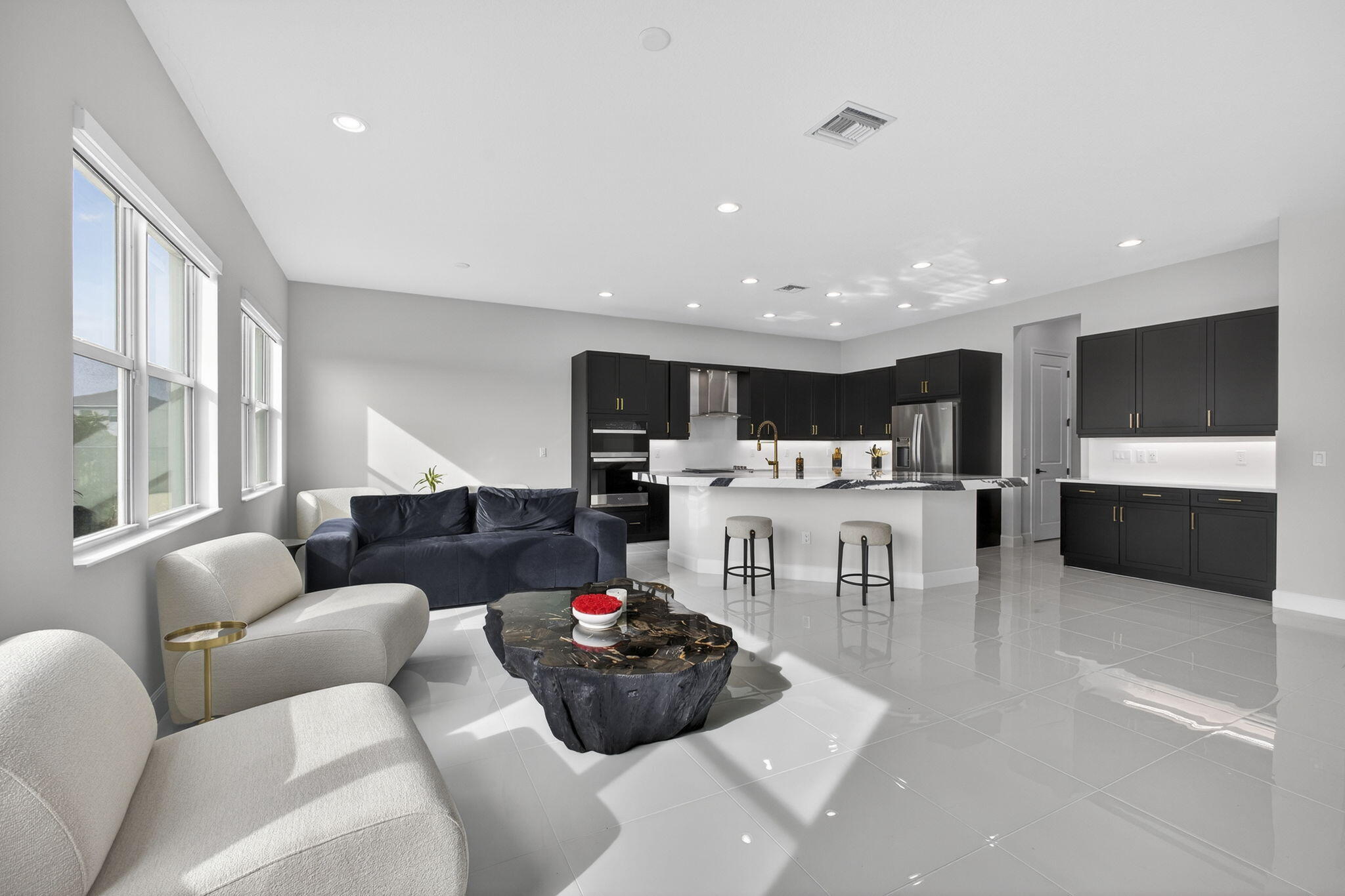 14052 Spruce Pine Drive