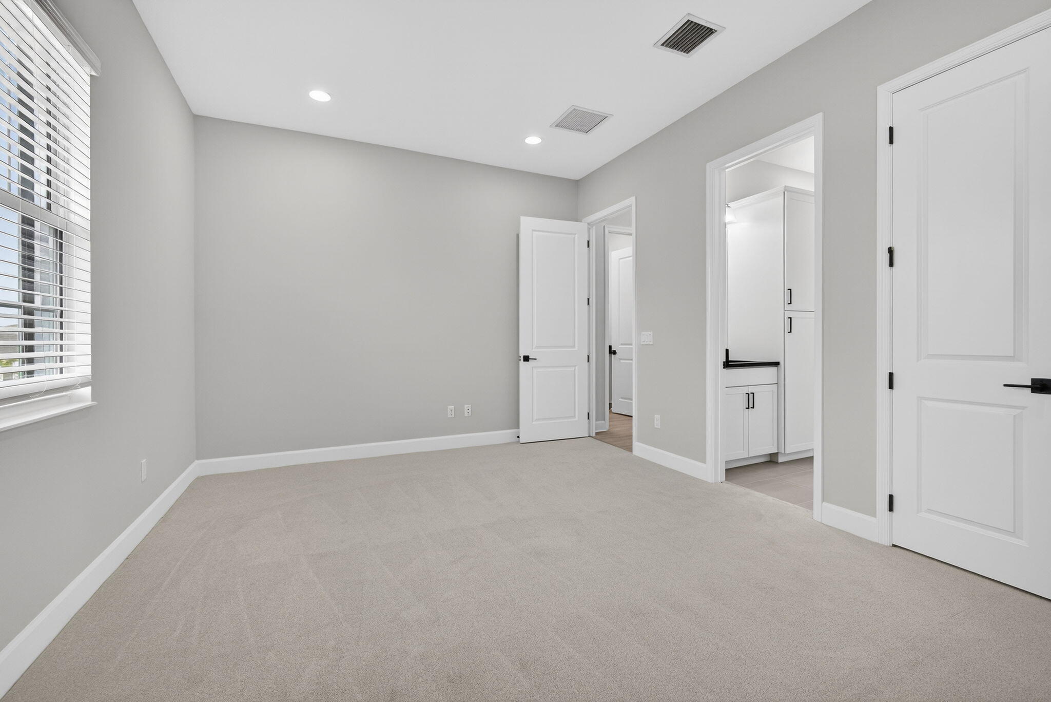 14052 Spruce Pine Drive
