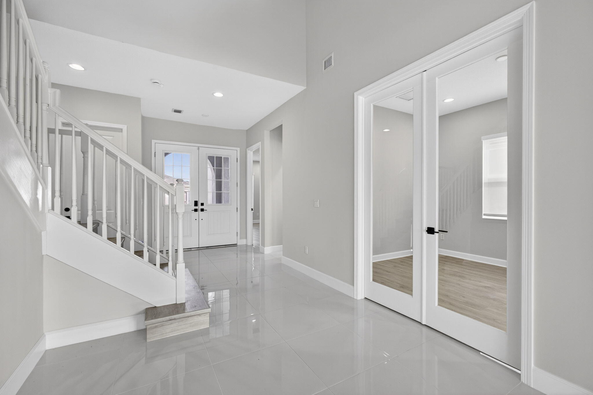 14052 Spruce Pine Drive