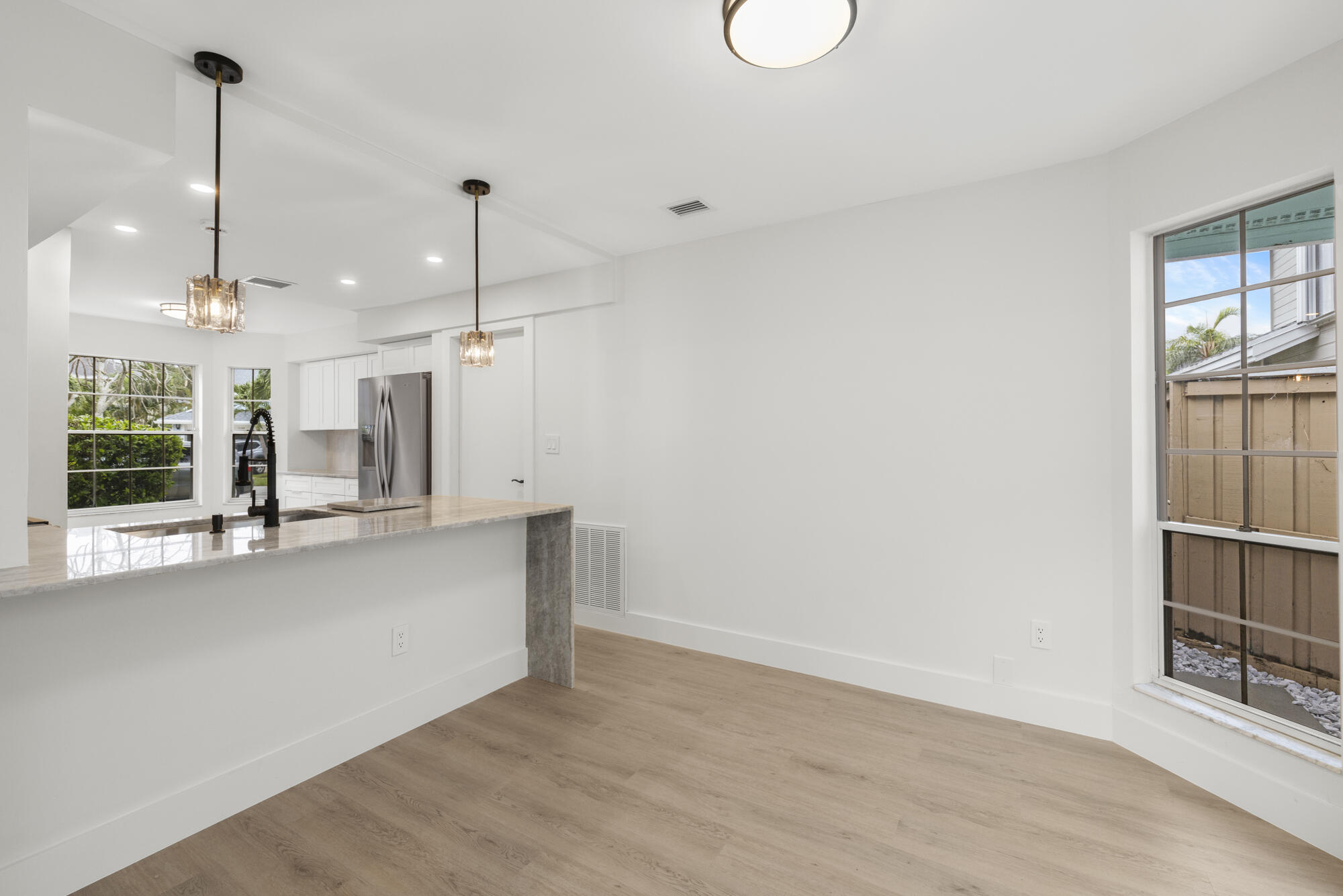5115 Coronado Ridge