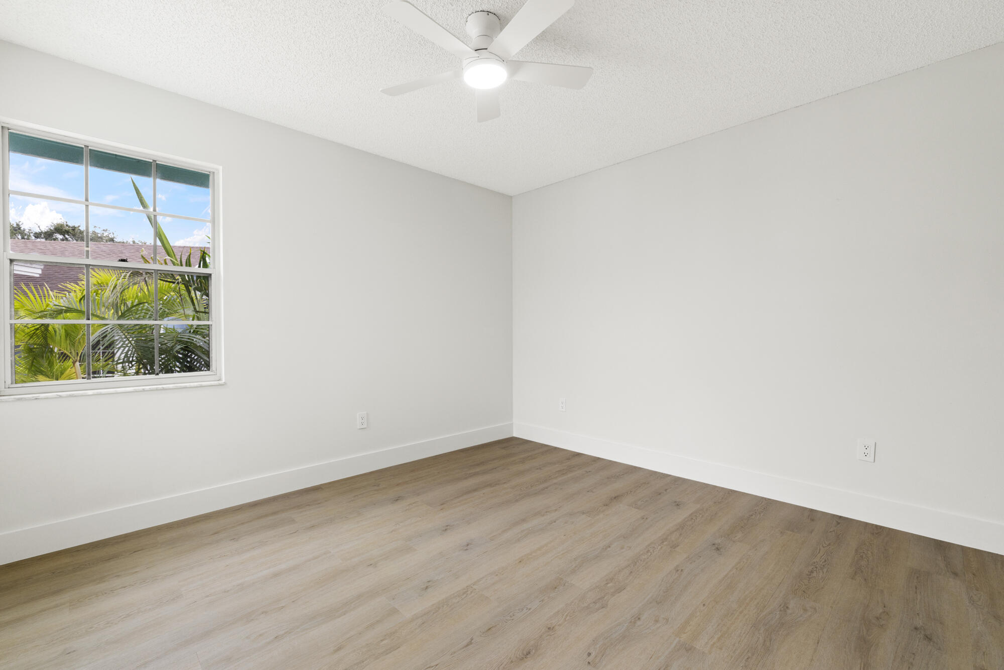 5115 Coronado Ridge
