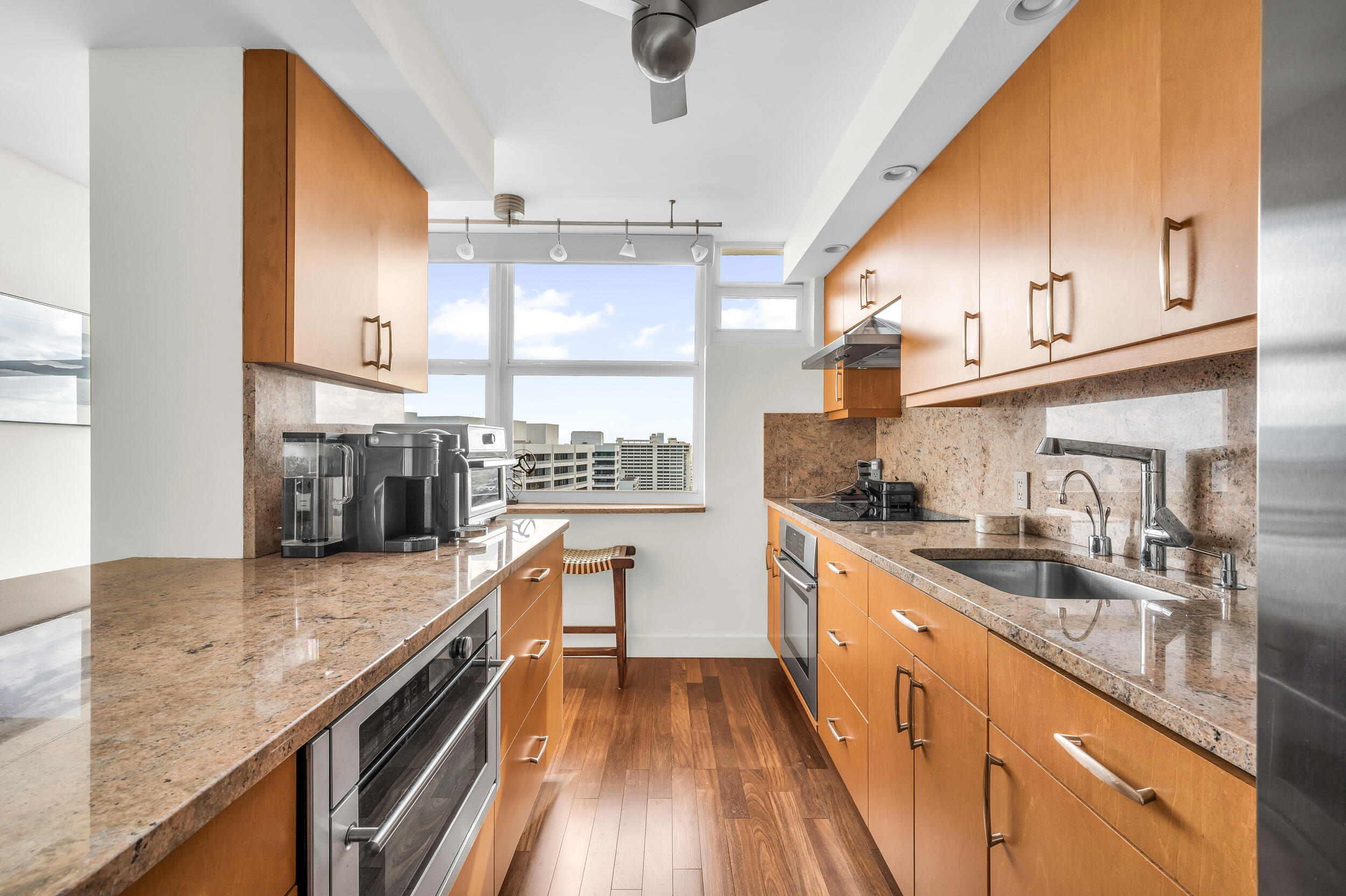 1200 S Ocean Boulevard Ph-G