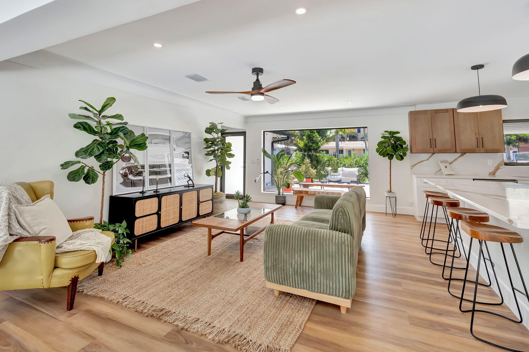 625 Las Palmas Park