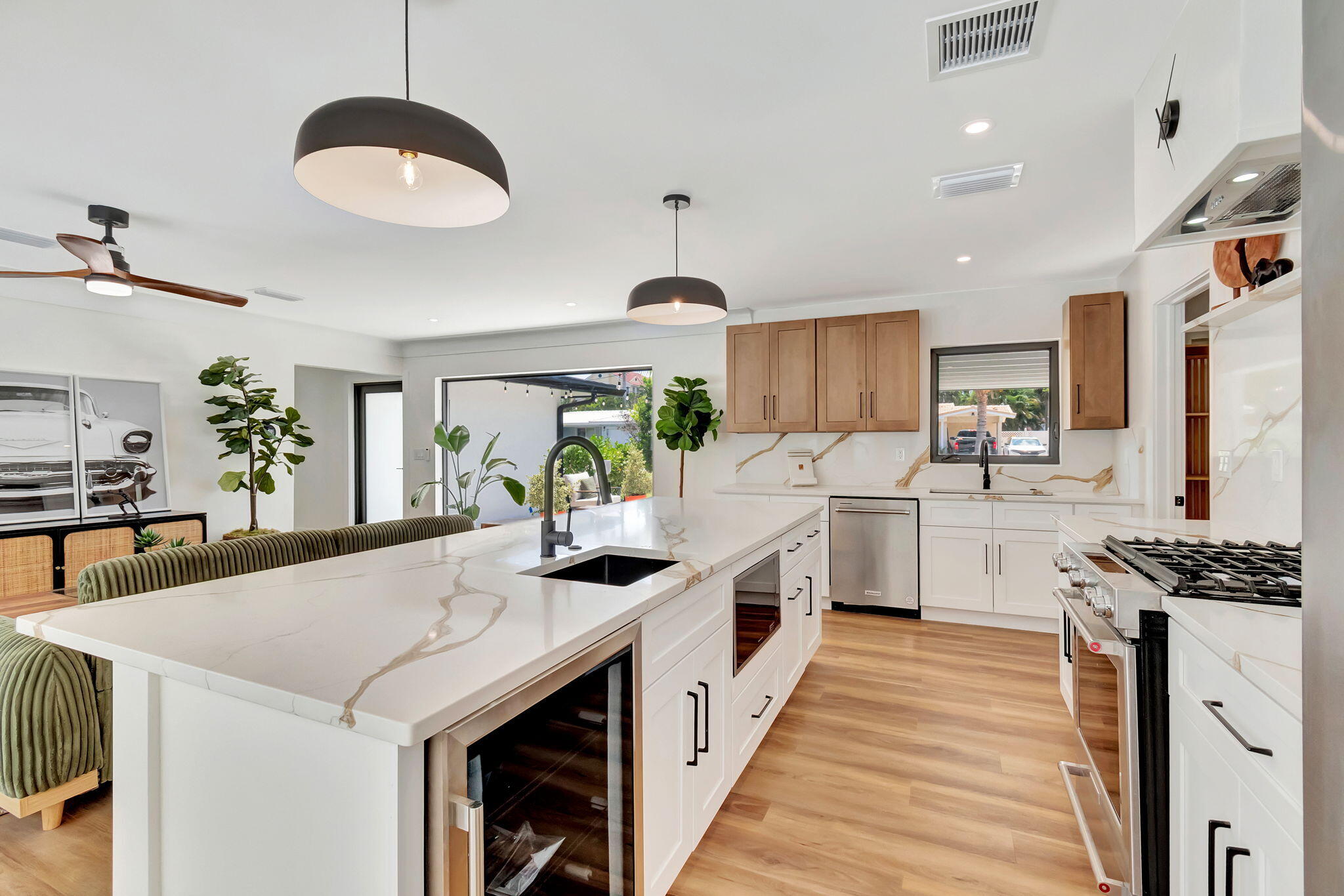 625 Las Palmas Park