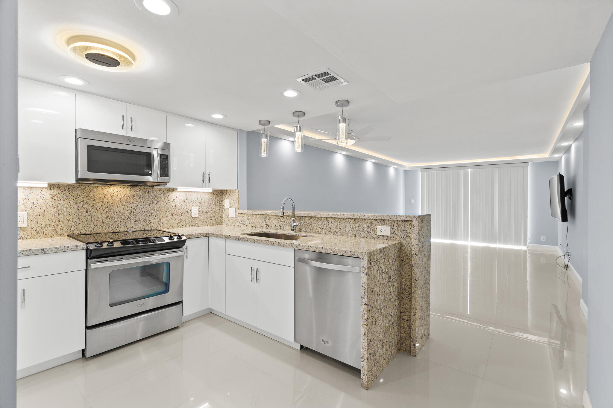 3580 S Ocean Boulevard 8b