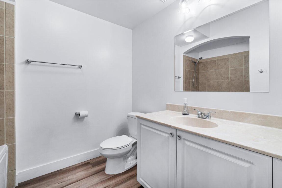 1117 Renaissance Way 117, Boynton Beach Unit: 117