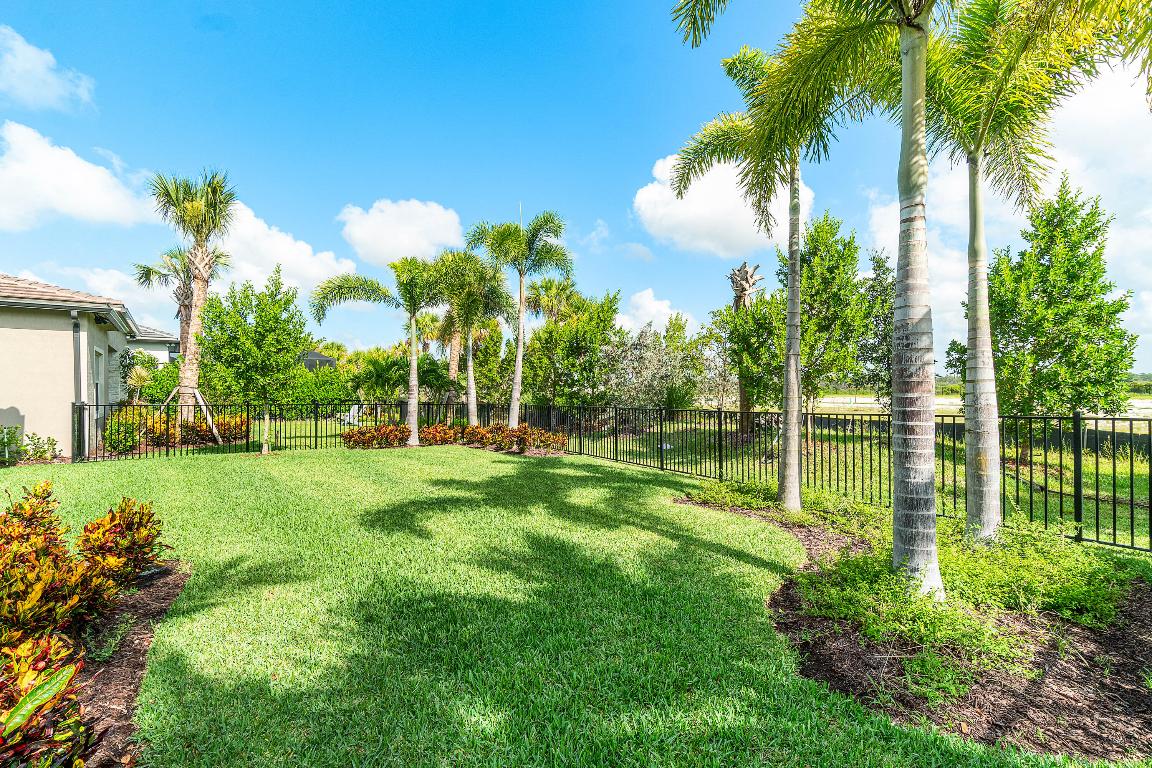 12505 Triumph Lane, Palm Beach Gardens
