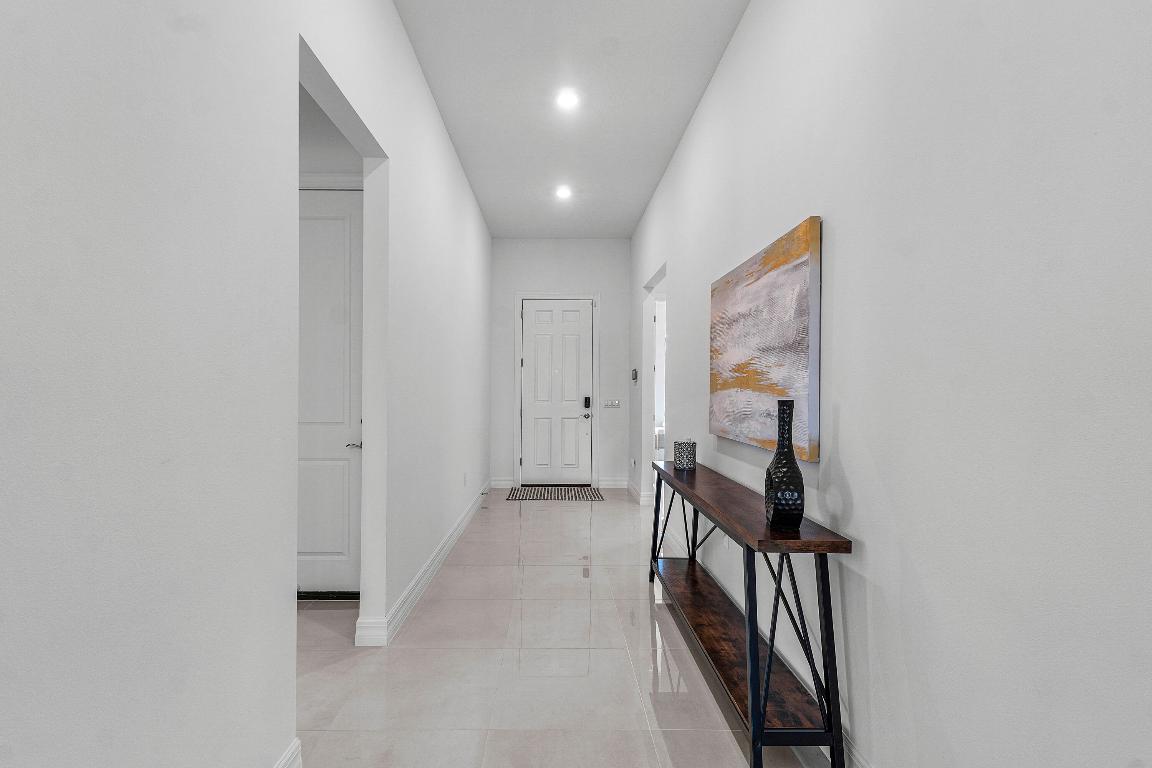 12505 Triumph Lane, Palm Beach Gardens