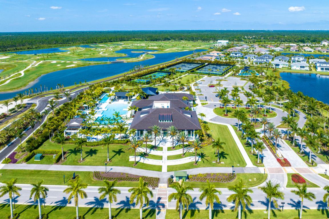 12505 Triumph Lane, Palm Beach Gardens