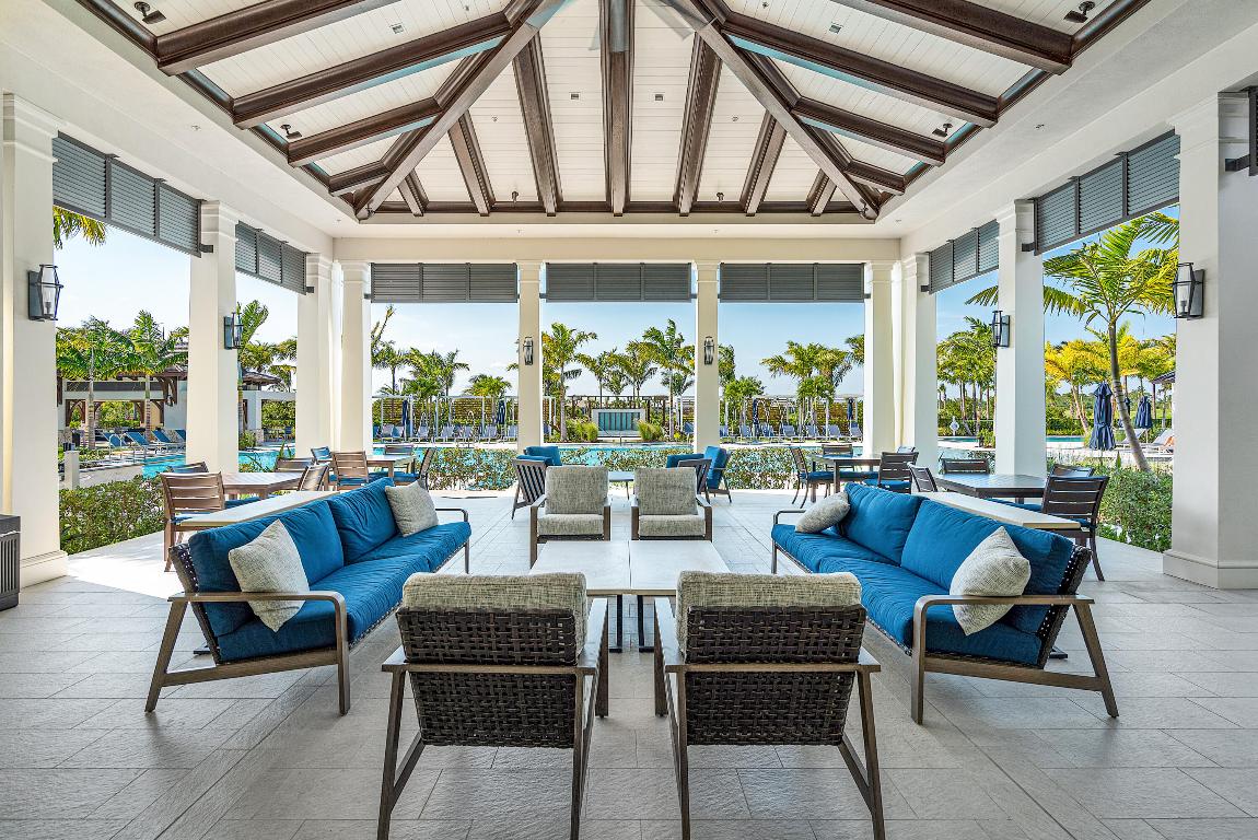 12505 Triumph Lane, Palm Beach Gardens