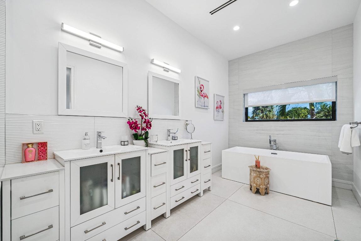 1801 N Lakeside Drive, Lake Worth Beach