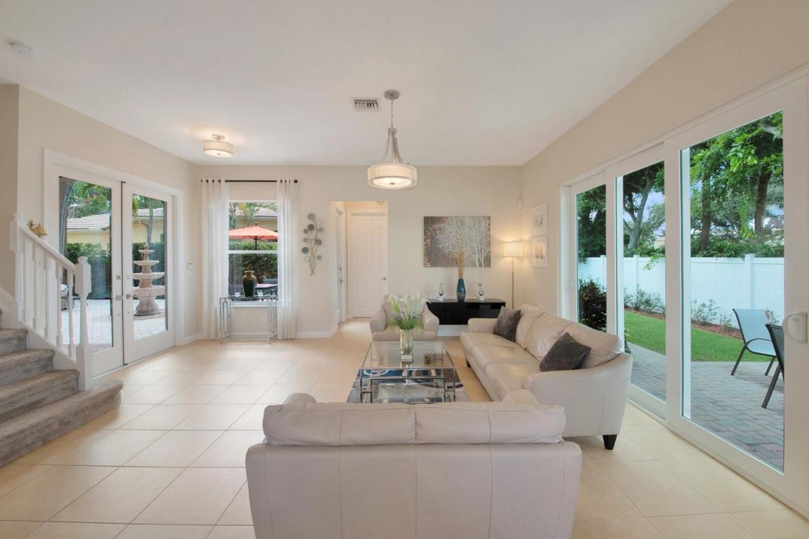 6874 Houlton Circle, Lake Worth