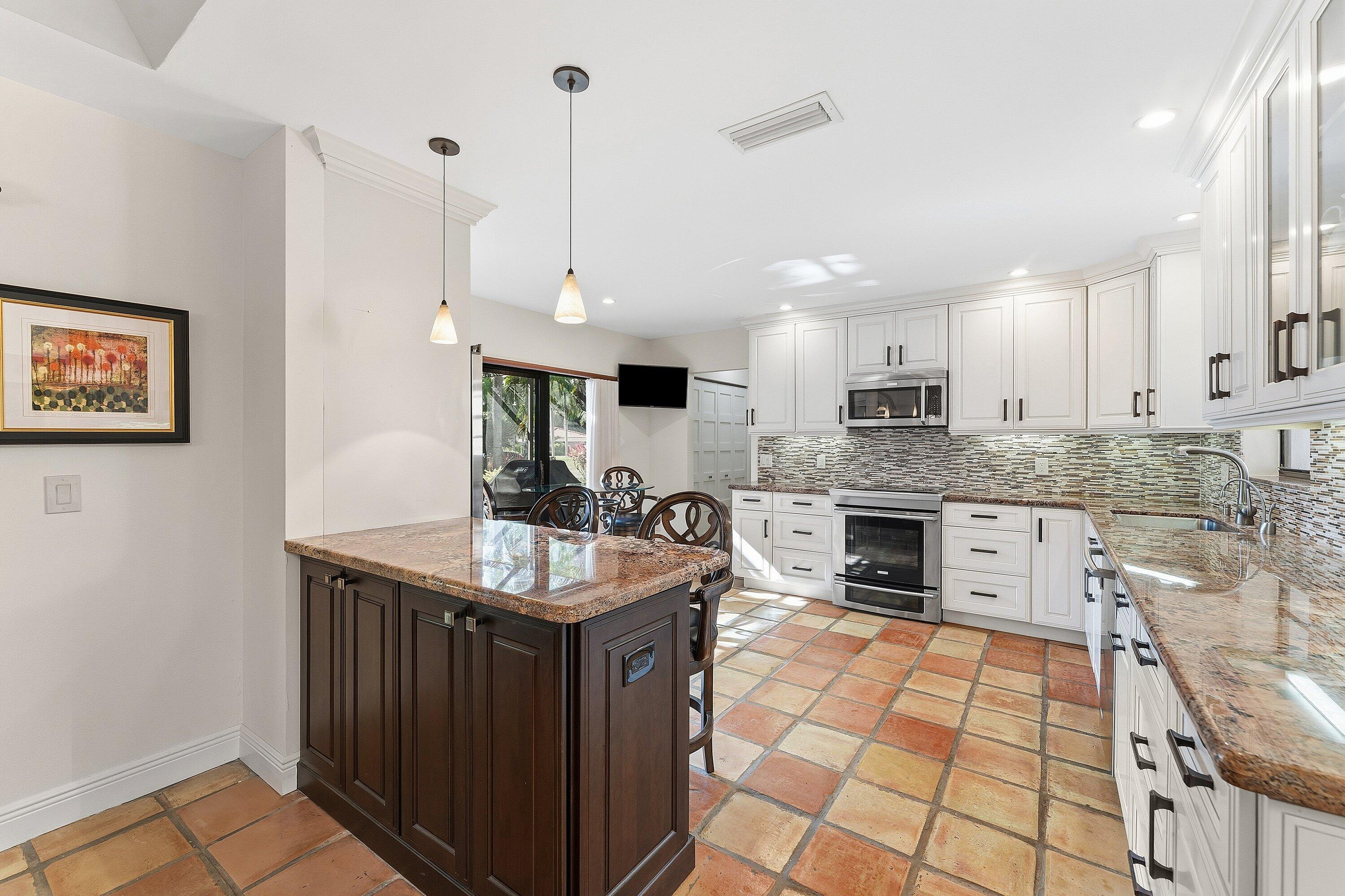 39 Estate Drive, Boynton Beach