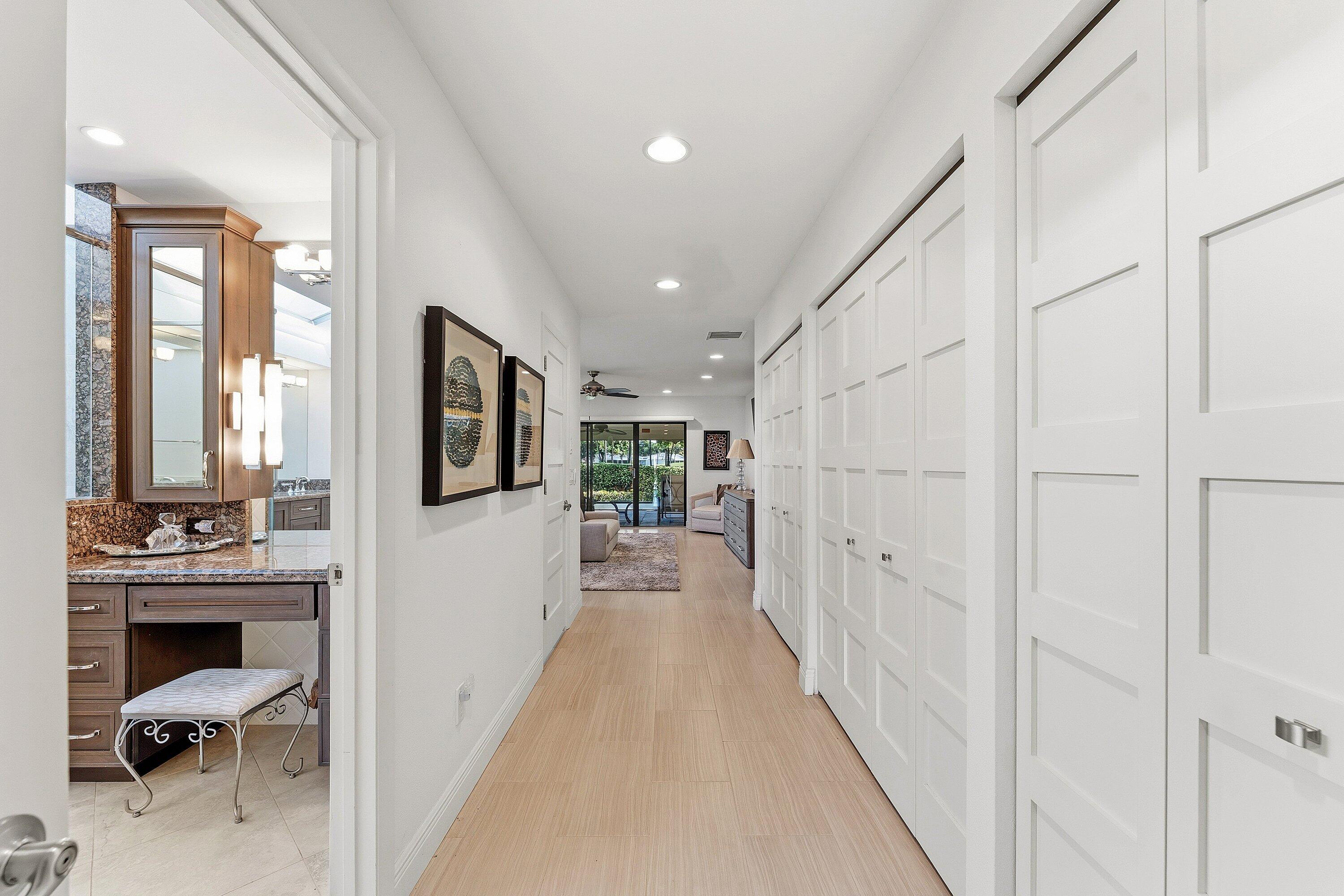 39 Estate Drive, Boynton Beach