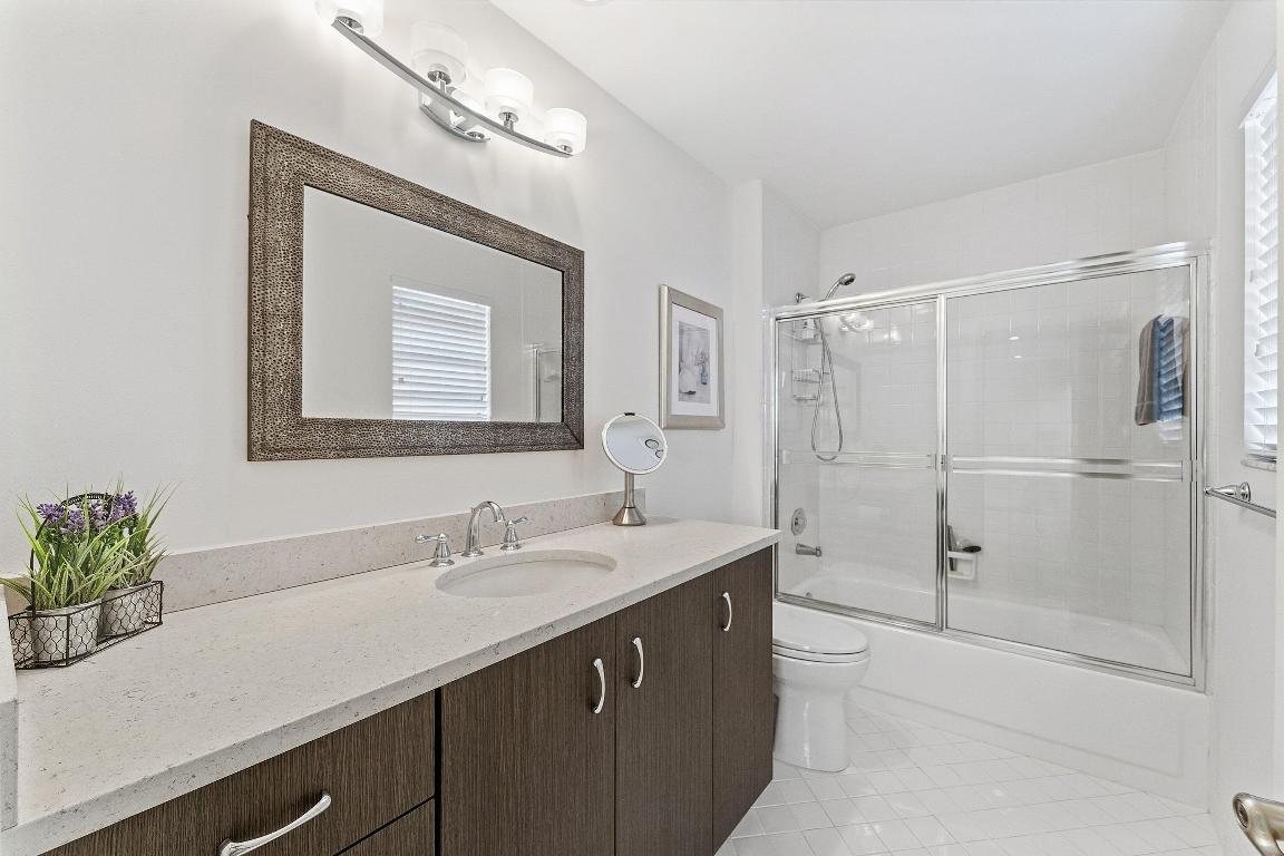 39 Estate Drive, Boynton Beach