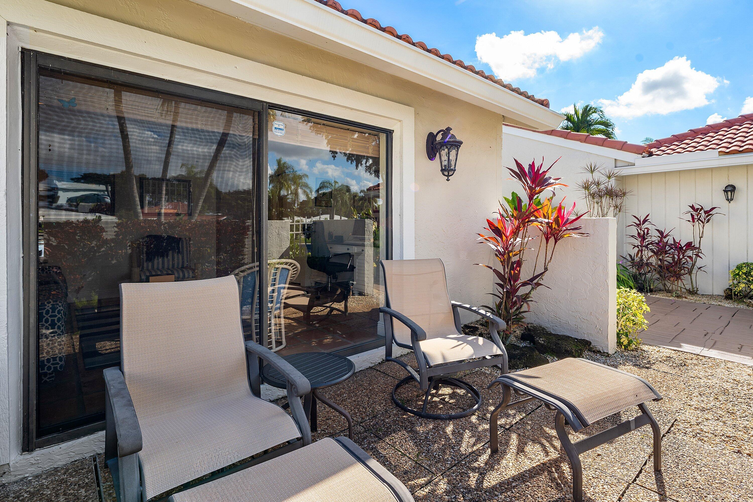 39 Estate Drive, Boynton Beach