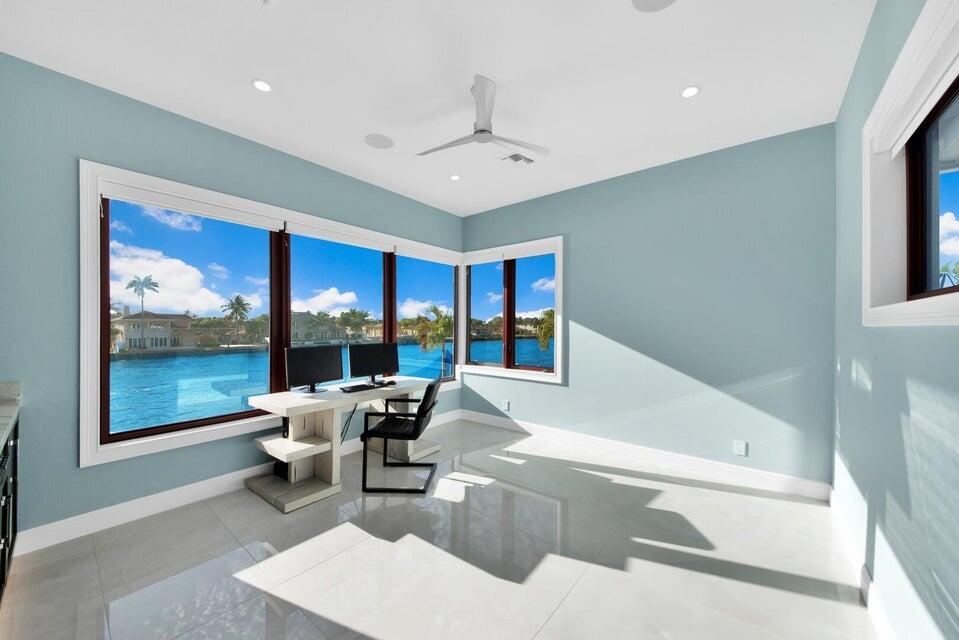 4555 W Tradewinds Avenue, Lauderdale-By-The-Sea