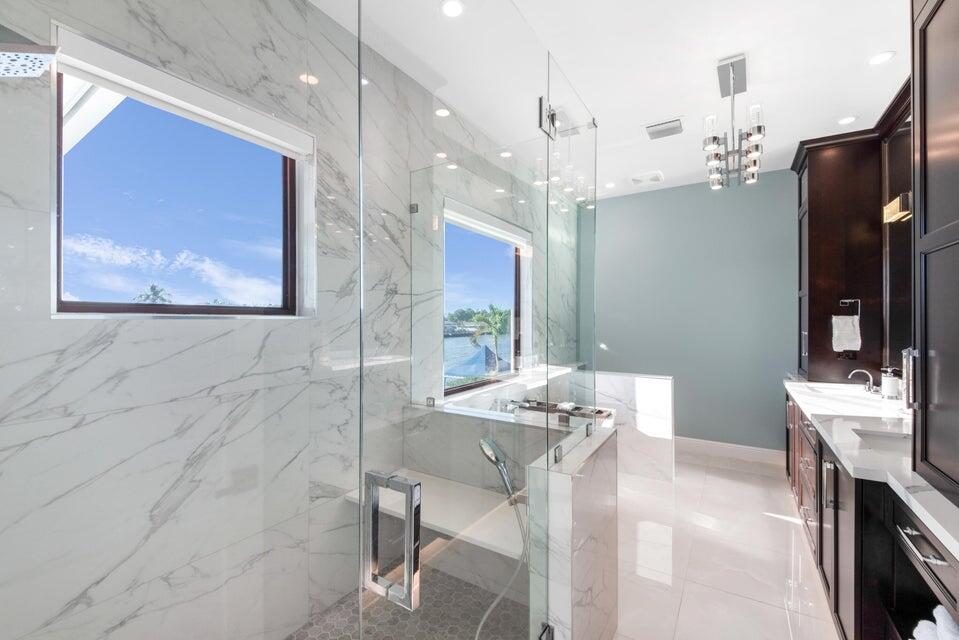 4555 W Tradewinds Avenue, Lauderdale-By-The-Sea