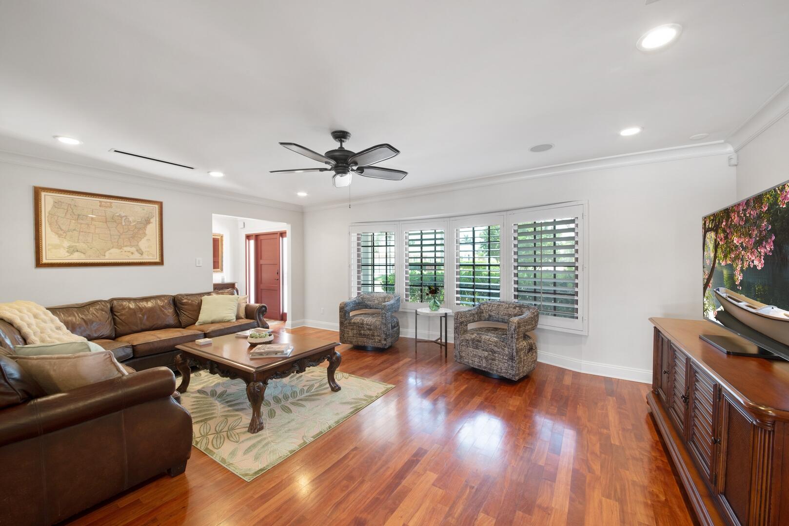 4555 W Tradewinds Avenue, Lauderdale-By-The-Sea